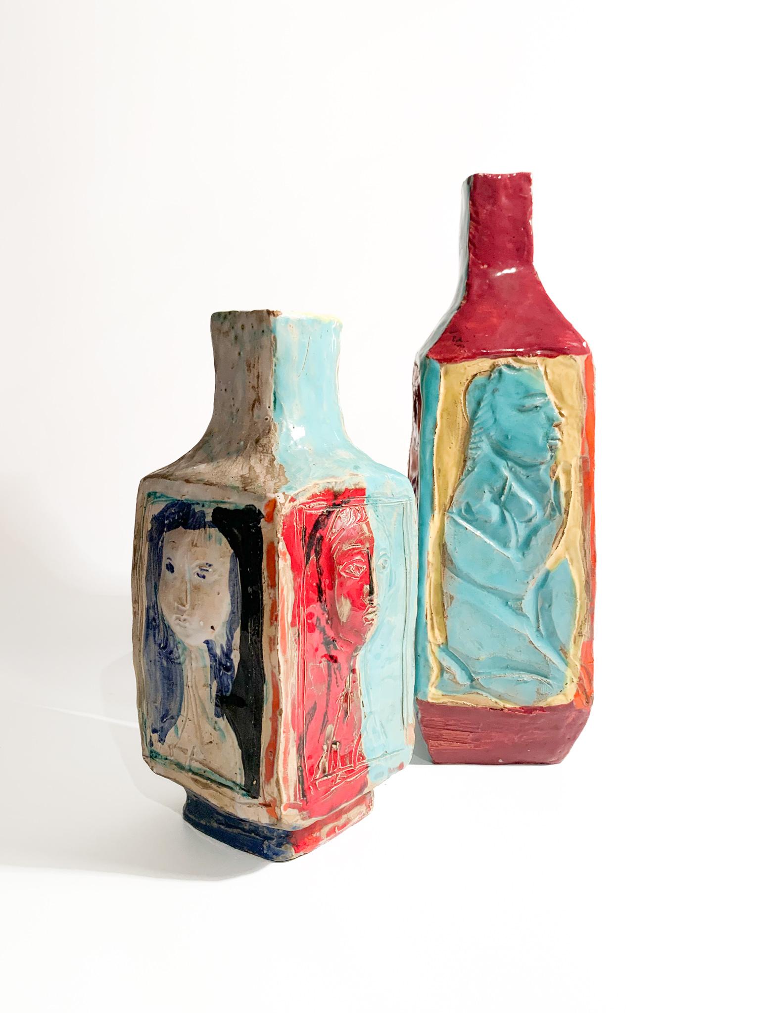 Vase en céramique multicolore attribué à la manufacture Cantagalli dans les années 1950 en vente 7