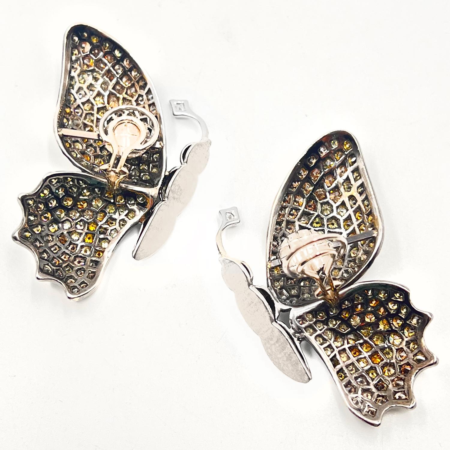 Multicolored Diamond Butterfly Earrings In Excellent Condition For Sale In Palm Beach, FL
