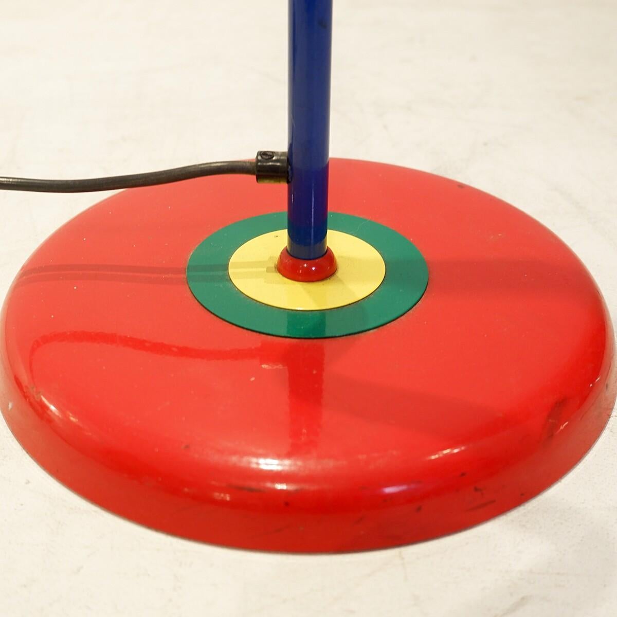 Lampade da terra multicolore in stile Memphis, anni '80 - 3 disponibili in vendita 7