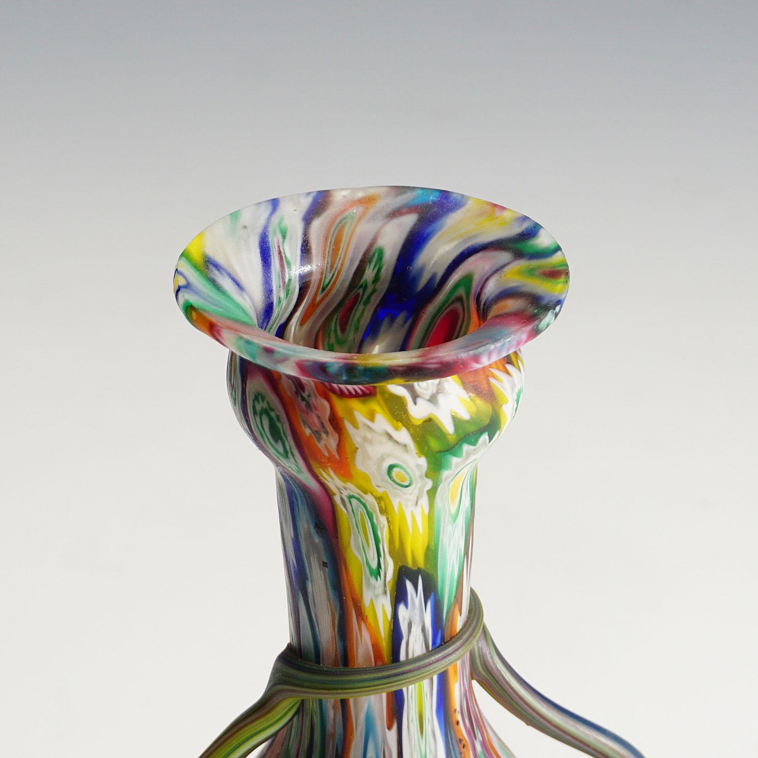 Multicolored Fratelli Toso Millefiori Murrine Vase, Murano Early 20th Century In Good Condition For Sale In Berghuelen, DE