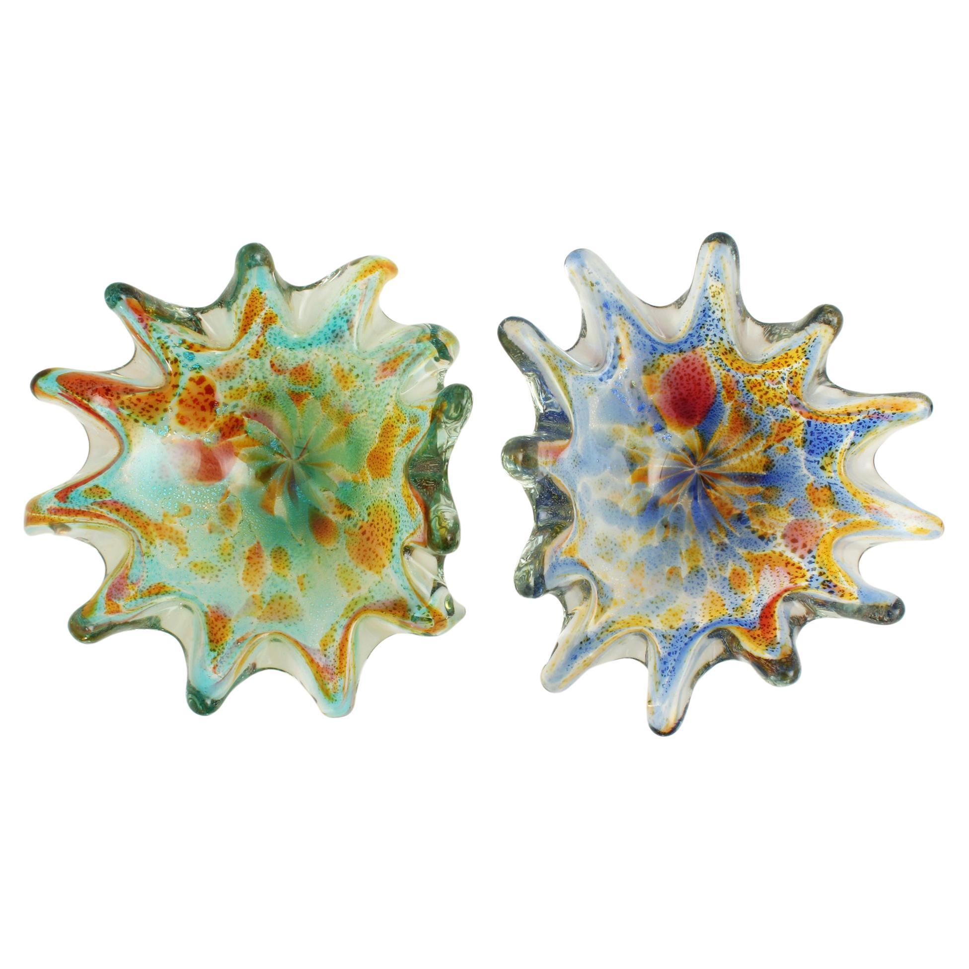 Cendriers ou bols de Murano multicolores de forme libre, années 1960 en vente