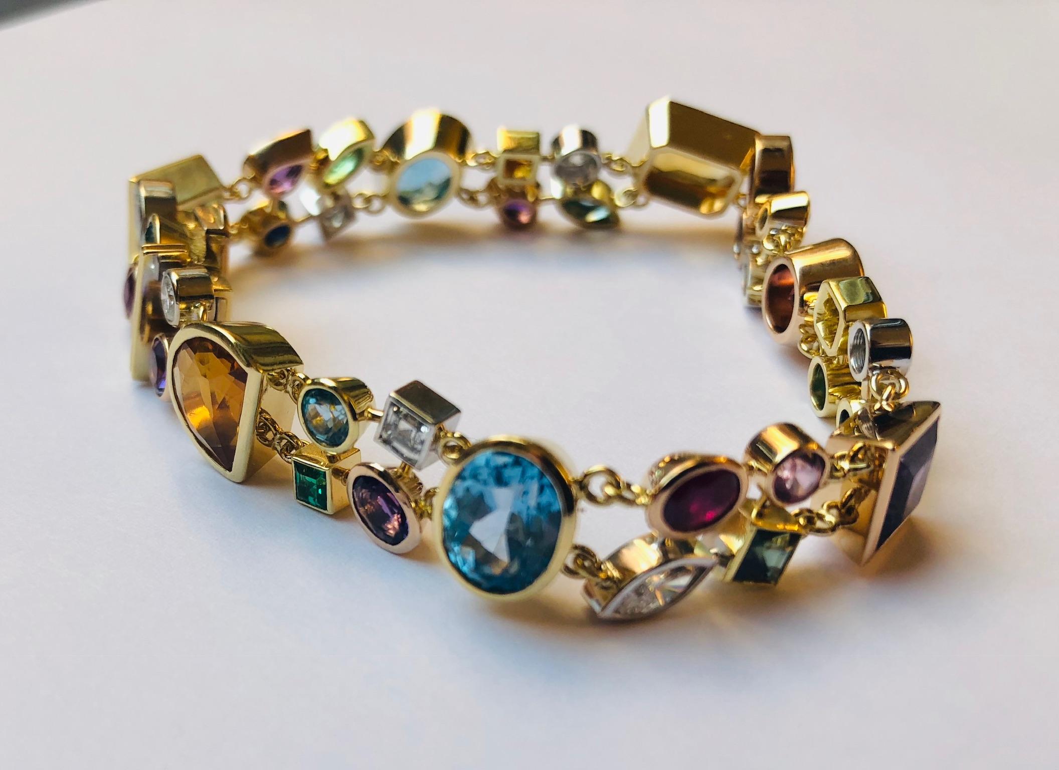 Multicolored Gemstone and Diamond  Bracelet In New Condition For Sale In Antwerpen, BE