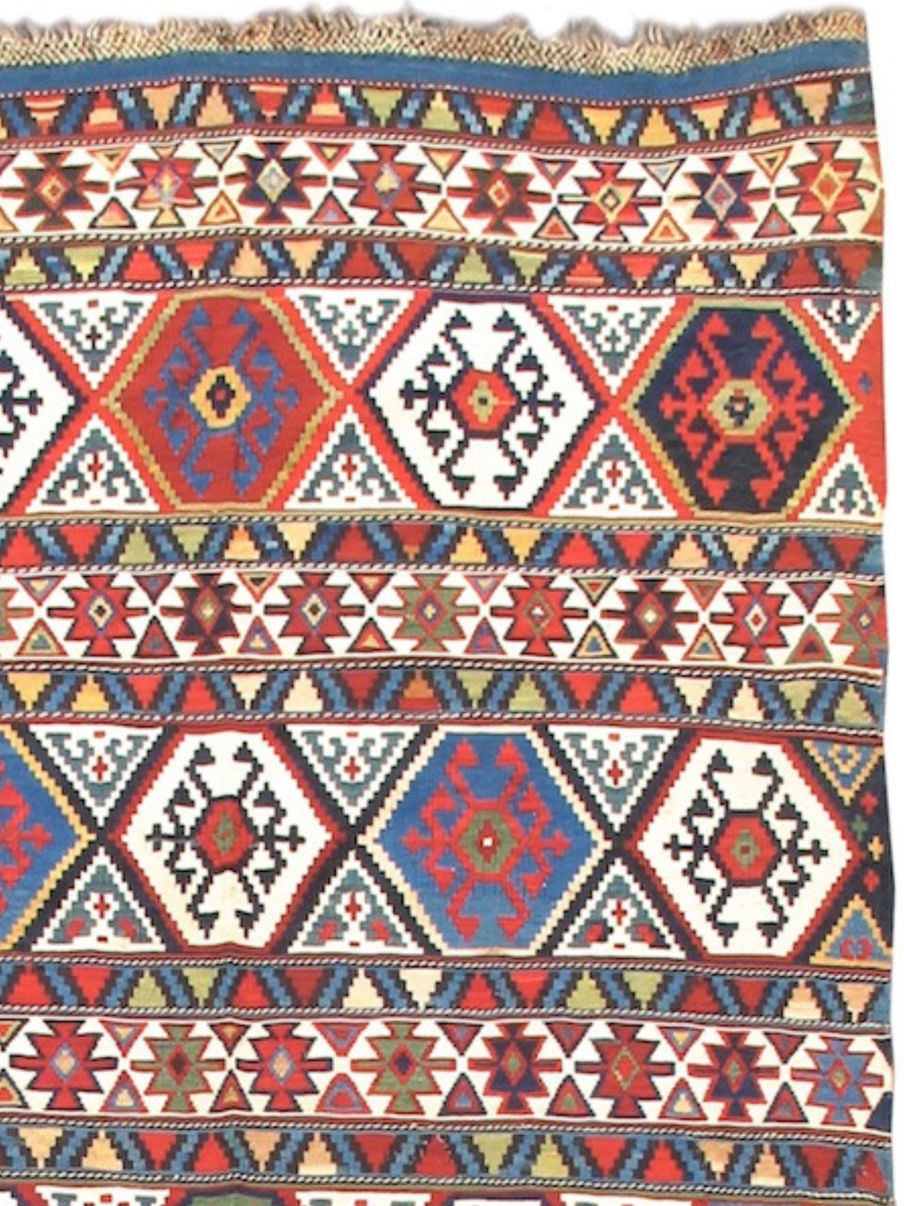 Kilim geométrico multicolor de Shirvan, finales del siglo XIX Caucásico en venta
