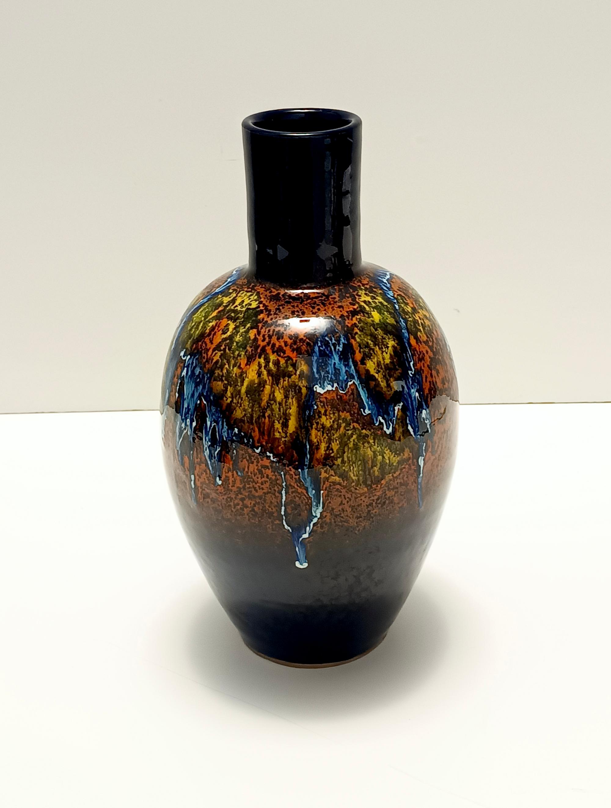Italiano Vaso in terracotta smaltata multicolore di Roberto Rigon per Bertoncello, Italia in vendita