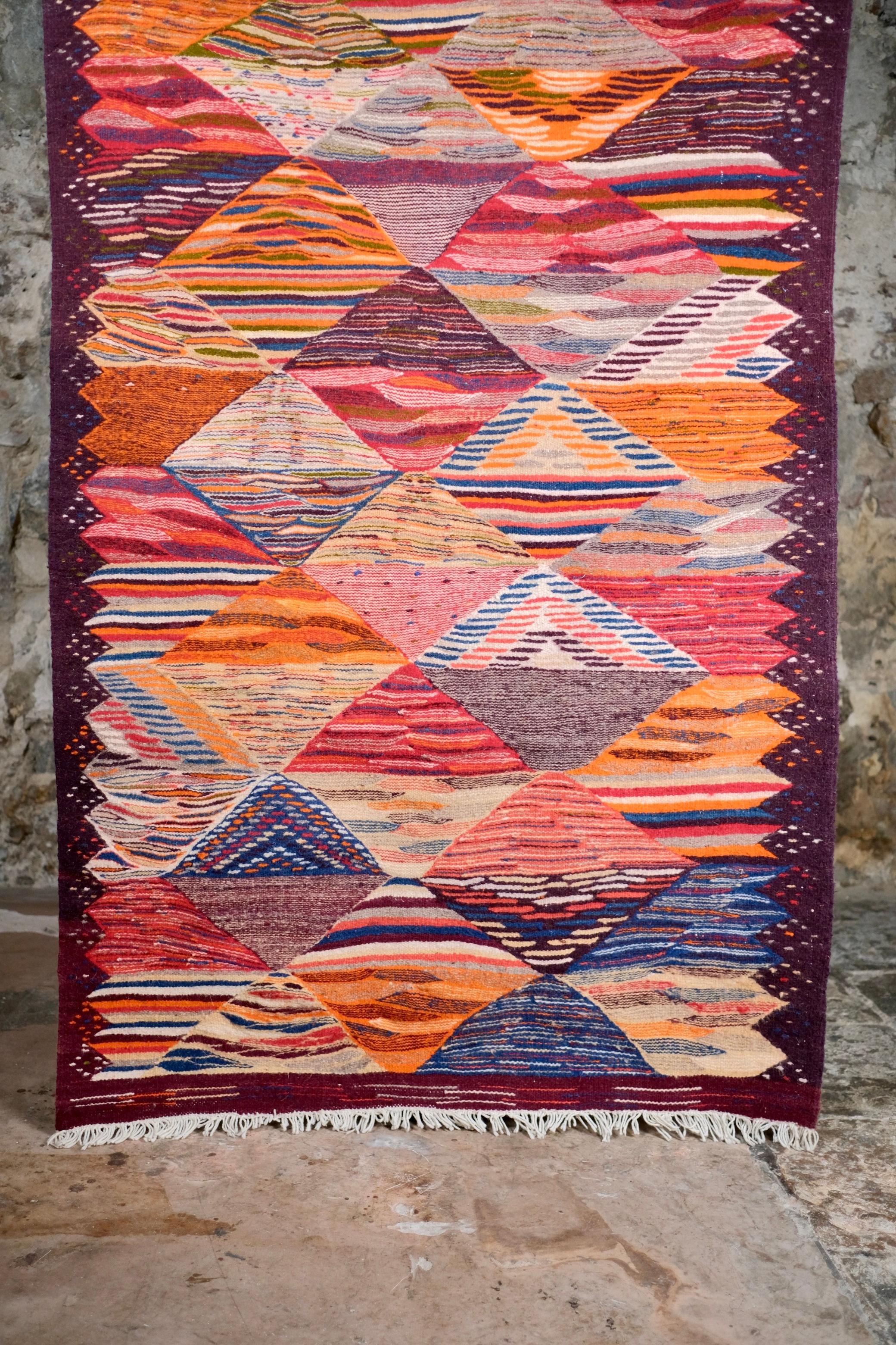 Multicolored Handwoven Berber Kilim Rug, Morocco, 1990s In Good Condition For Sale In Lyon, FR