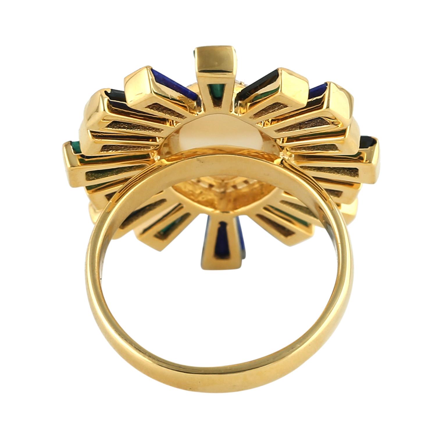 Multicolored Malachite & Lapis MOP Ring With Diamonds Made In 18k Yellow Gold In New Condition For Sale In New York, NY