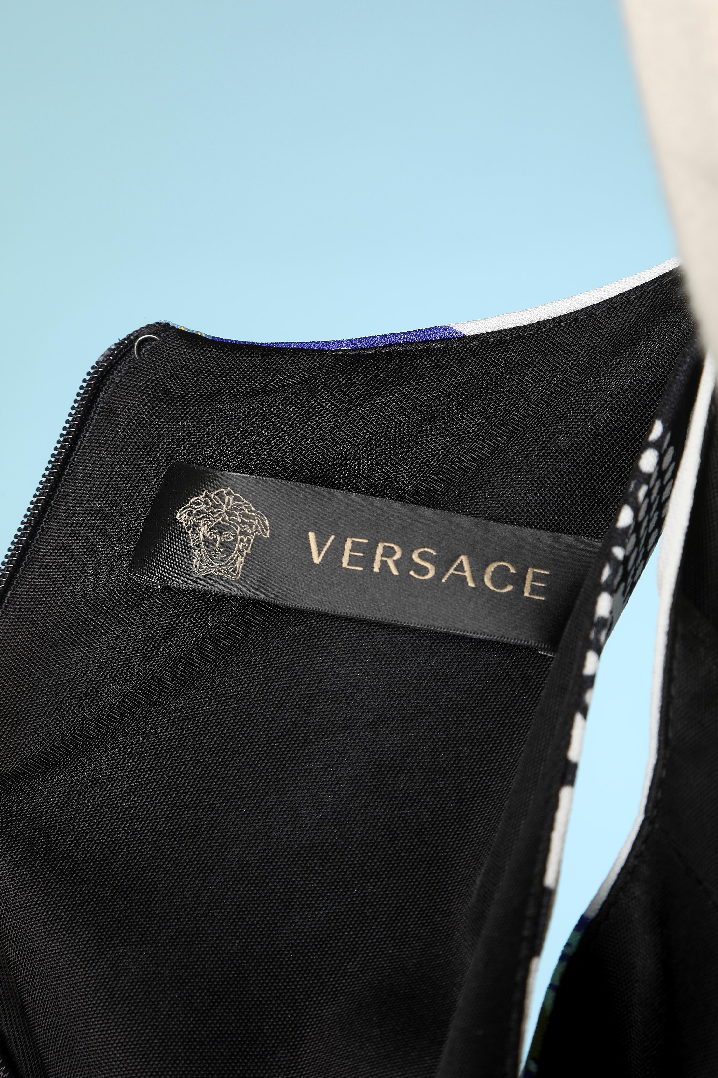 Multicolore  Robe en jersey imprimé Méduse de Versace  en vente 1