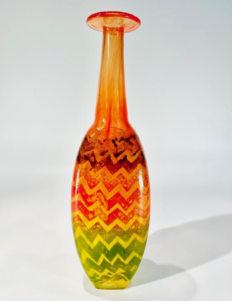 Multicolored Pressed Glass Vase Signed Kosta Boda In Excellent Condition For Sale In Rio De Janeiro, RJ
