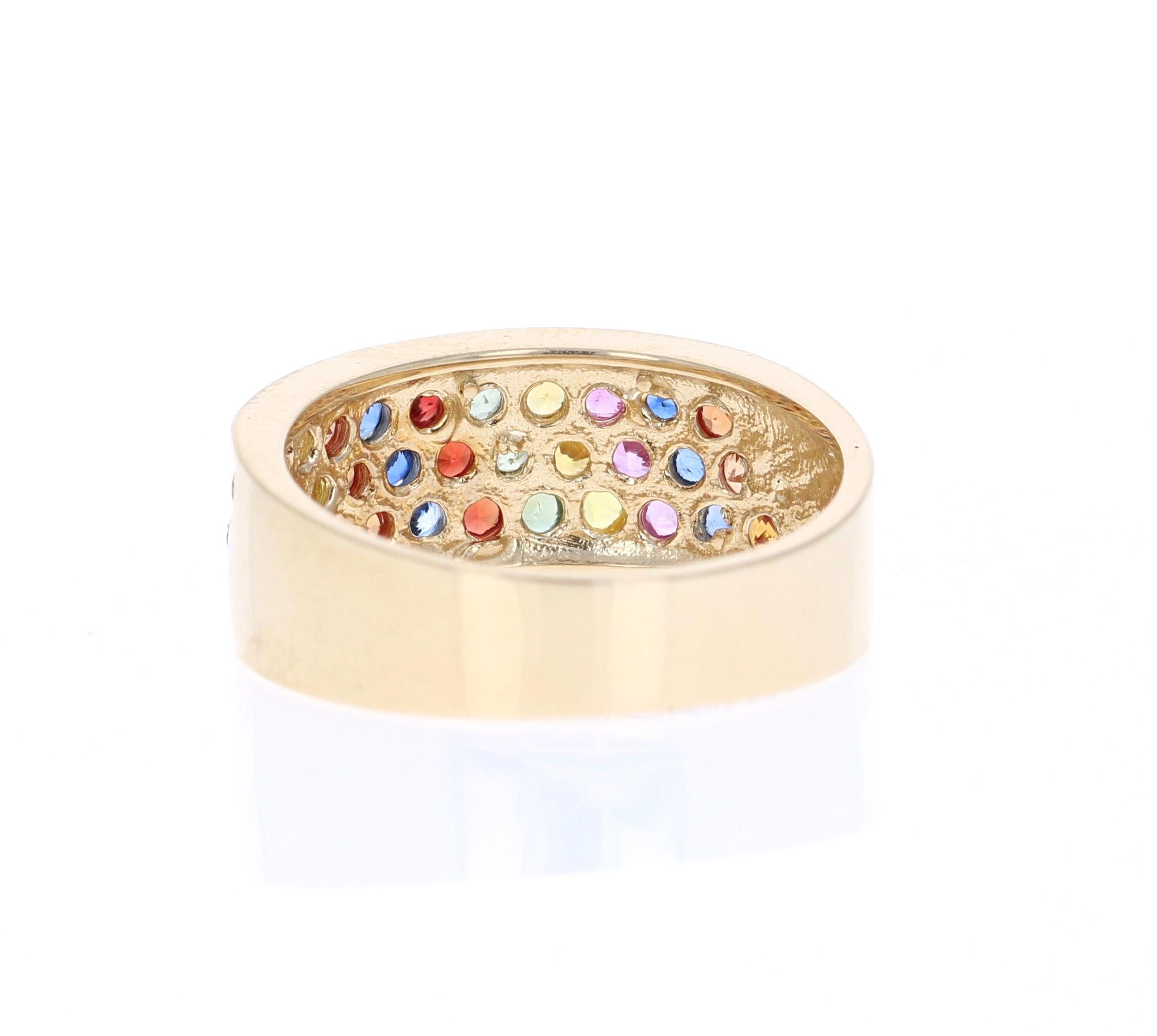 Round Cut 1.95 Carat Multi Color Sapphire 14 Karat Yellow Gold Band For Sale