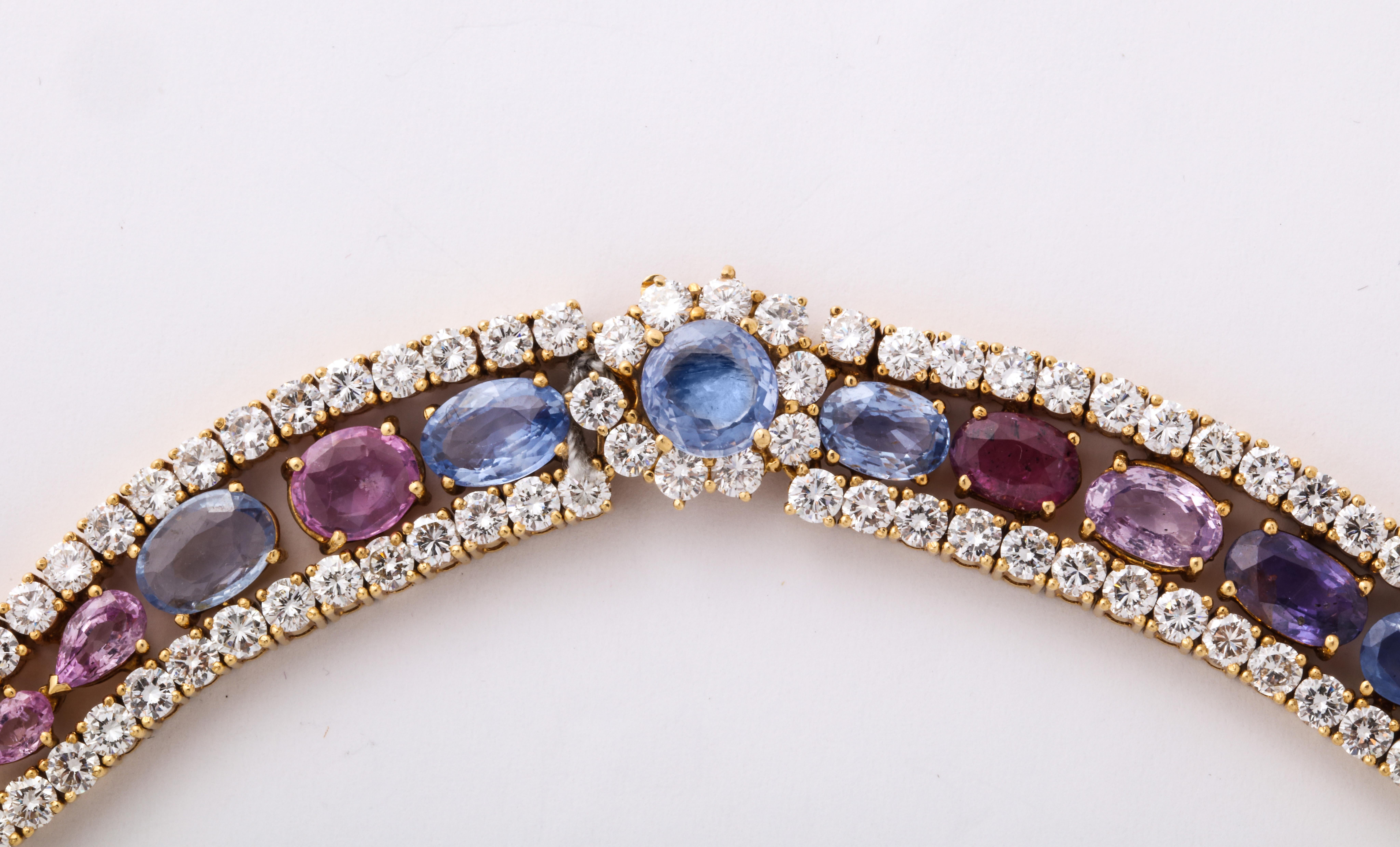 Mehrfarbige Saphir-Halskette im Zustand „Hervorragend“ im Angebot in New York, NY