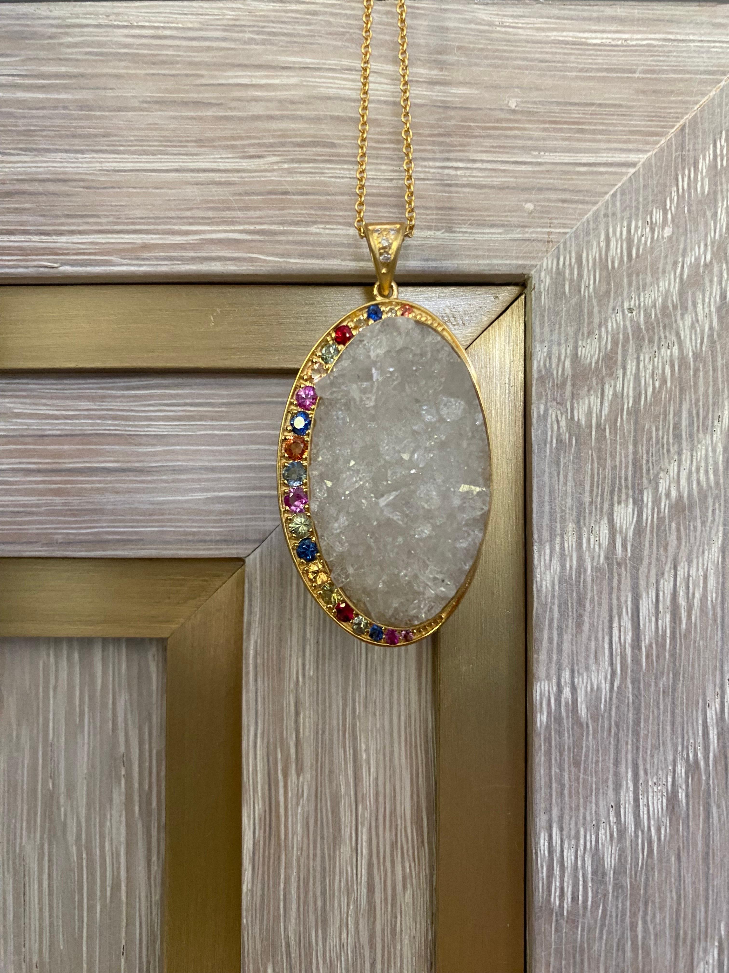 Multicolored Sapphires, Crystal Quartz, 18 karat Gold Oval Pendant Necklace For Sale 2
