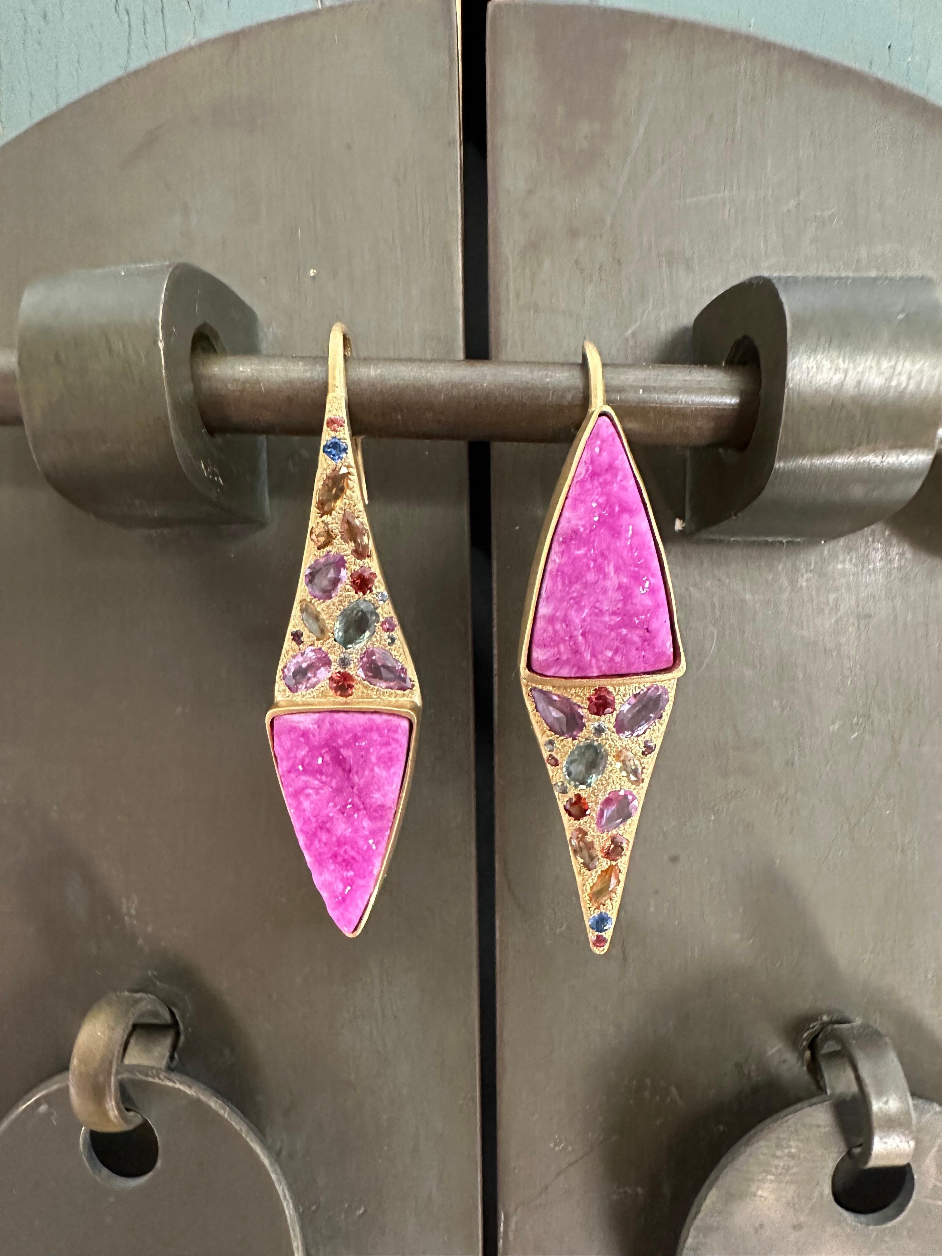 Multicolored Sapphires, Pink Quartz and 18kt Gold Earrings by Lauren Harper For Sale 2