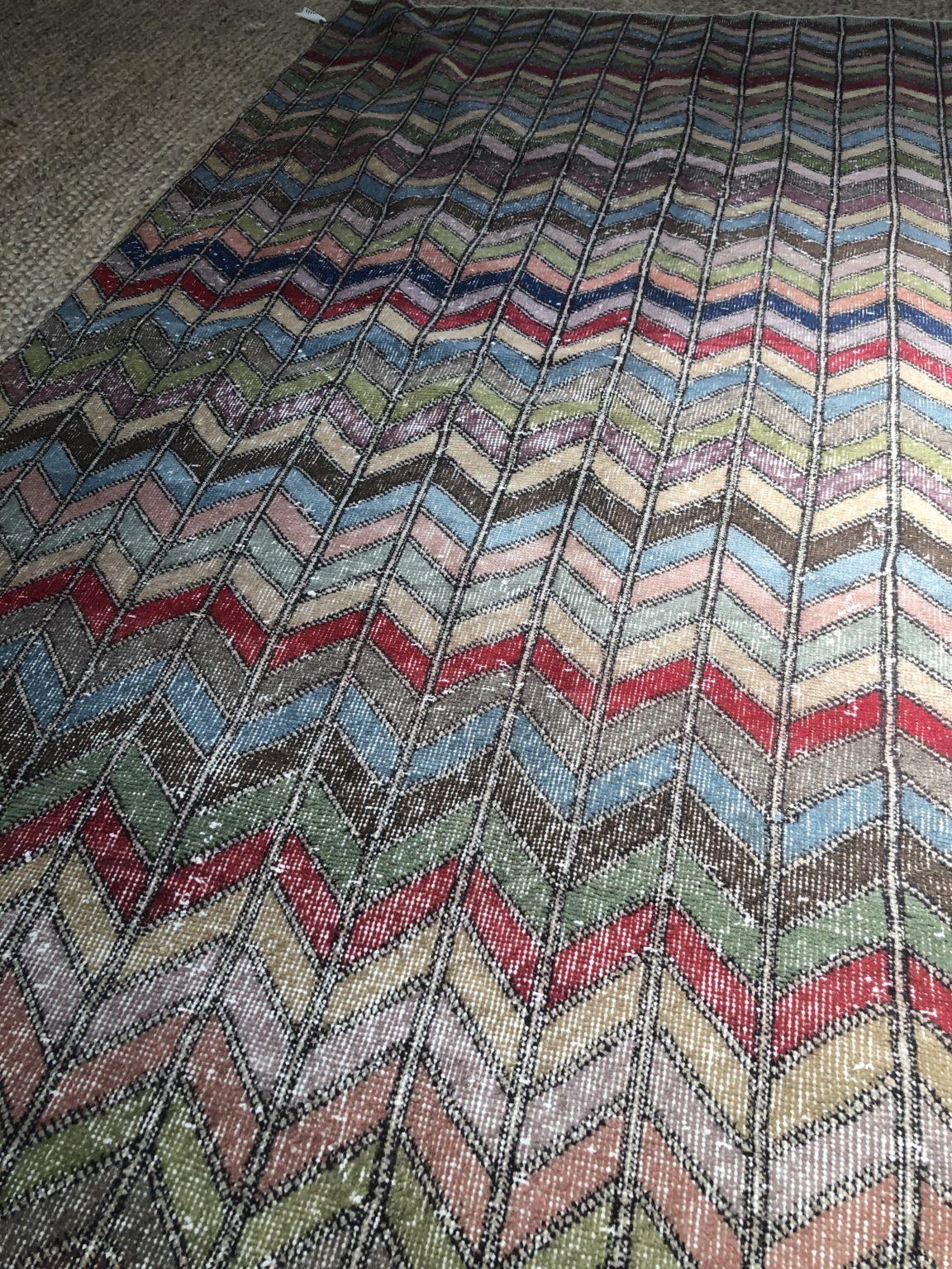 Multicolored Scandinavian Chevron Rug 10’6″ x 6′ In Good Condition For Sale In Sag Harbor, NY