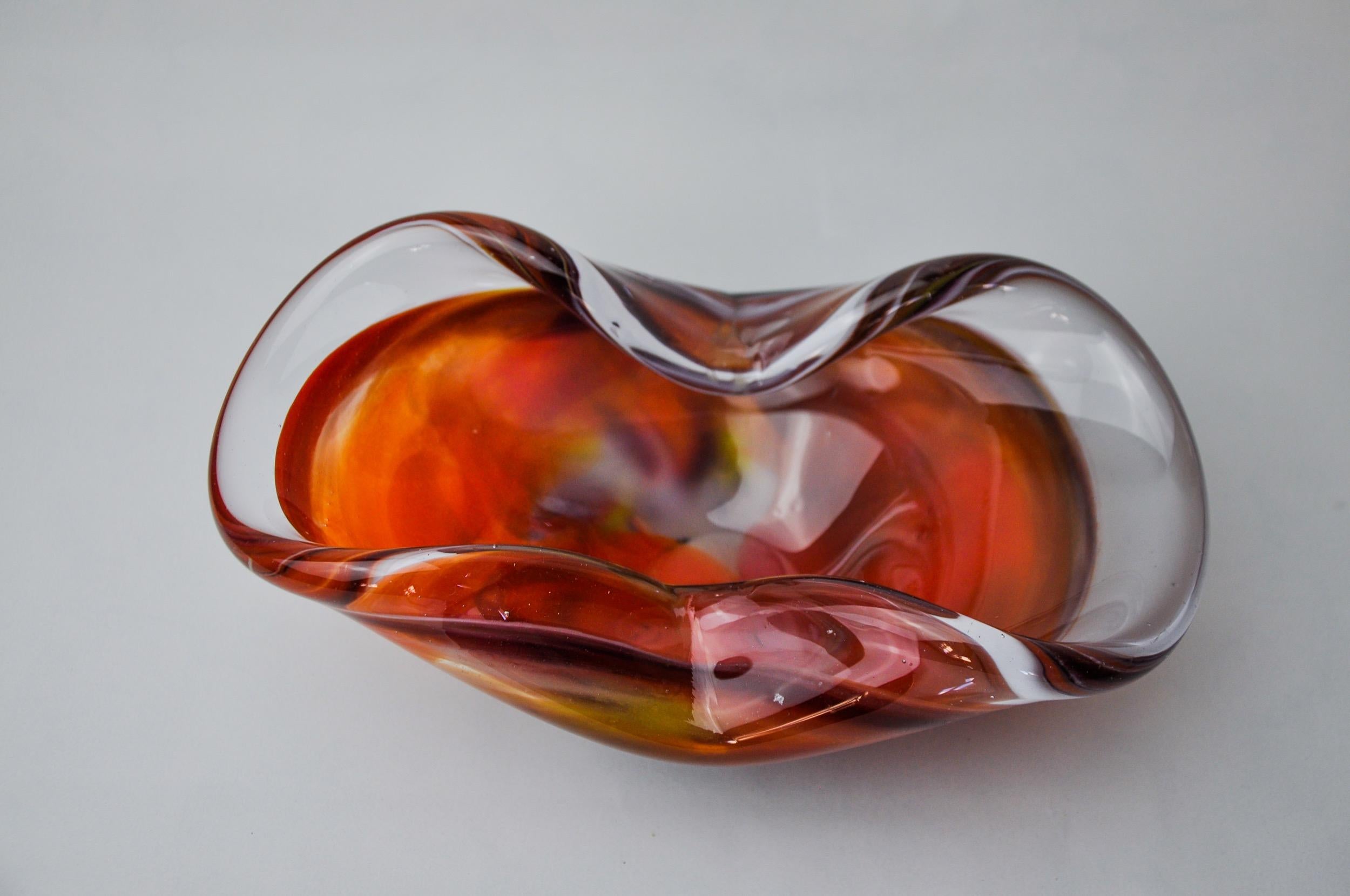 Italiano Posacenere Murano Sommerso multicolore di Seguso, vetro di Murano, Italia, 1970 in vendita