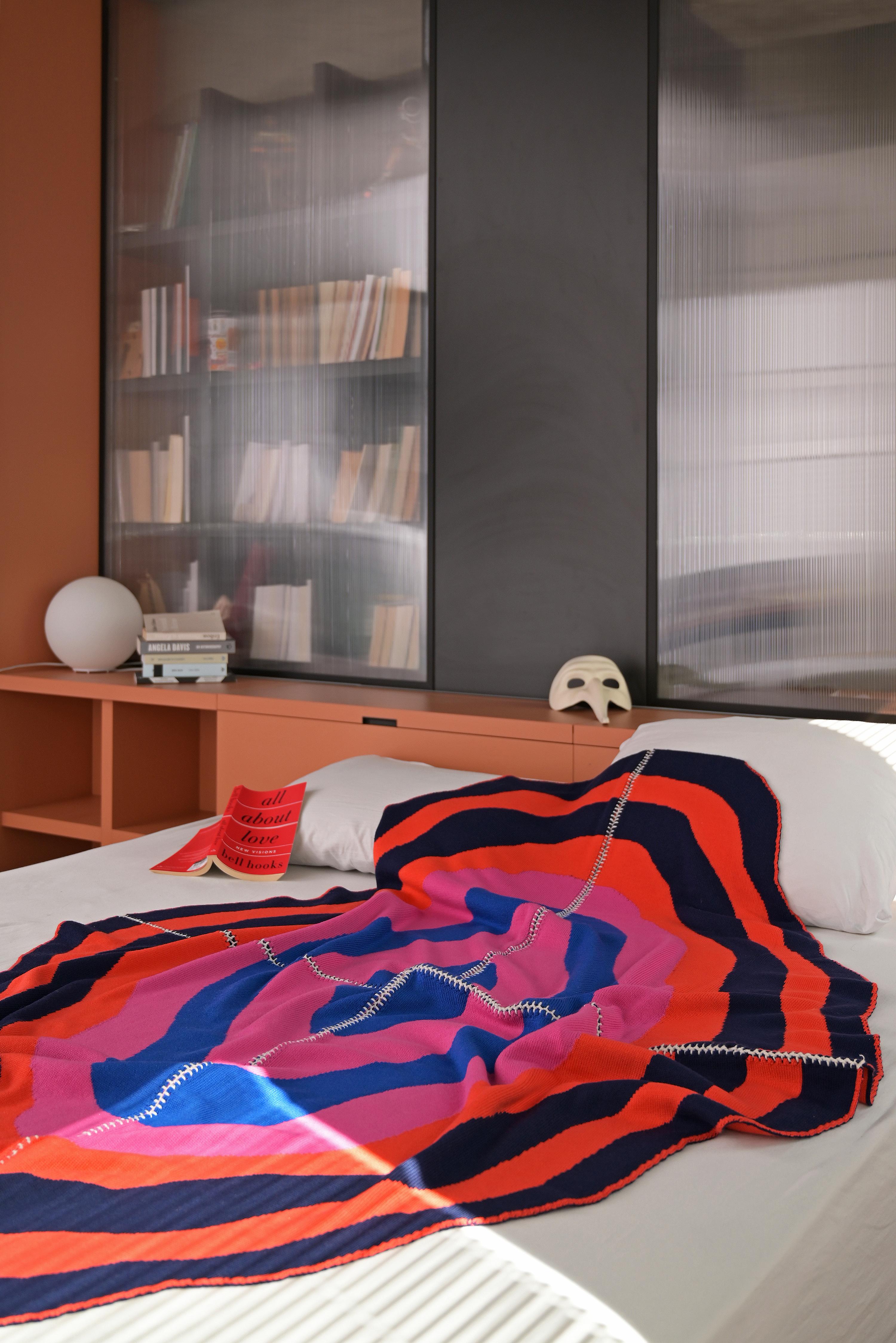 Fatto a macchina Coperta di lana multicolore in vendita