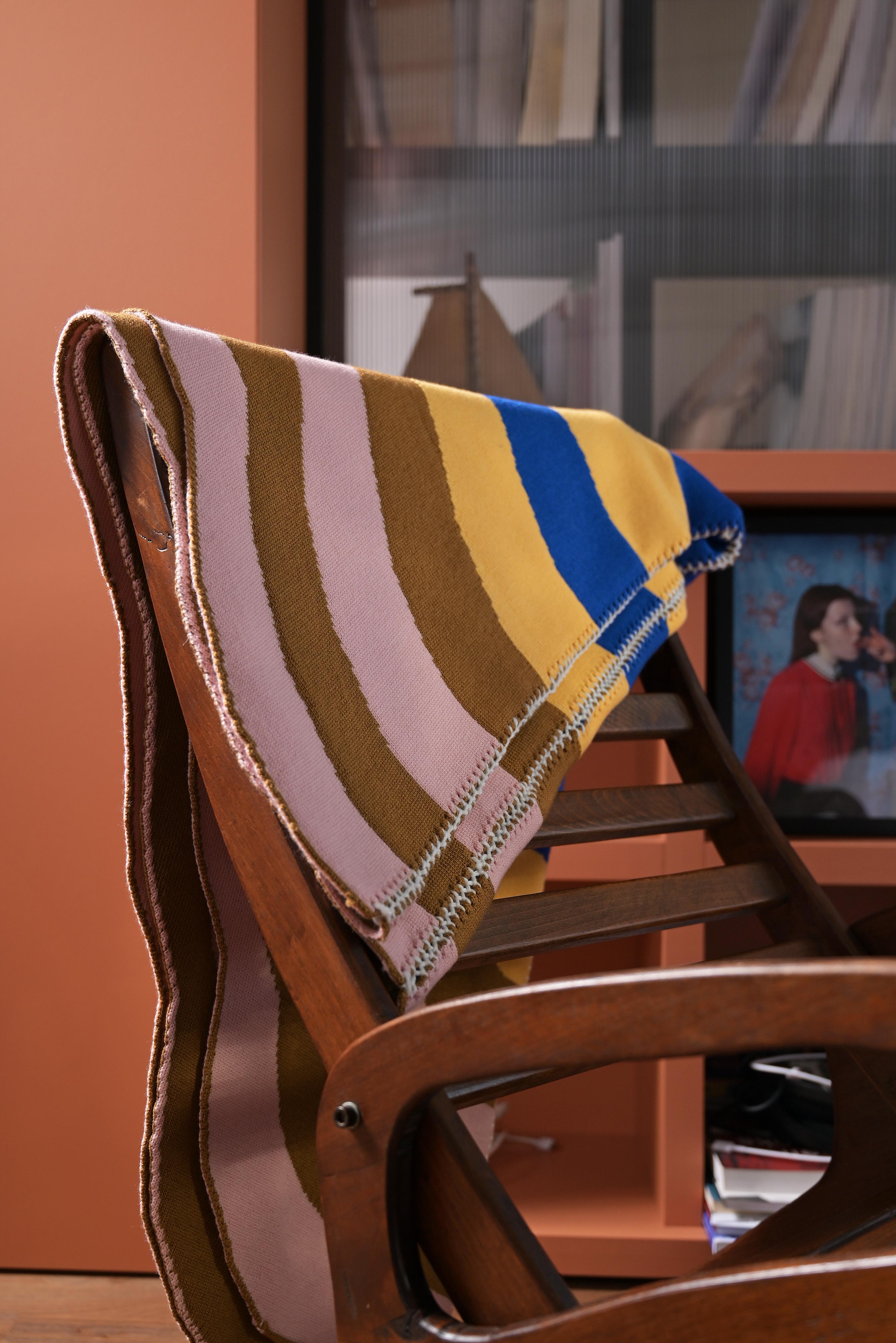 Coperta di lana multicolore in vendita 1