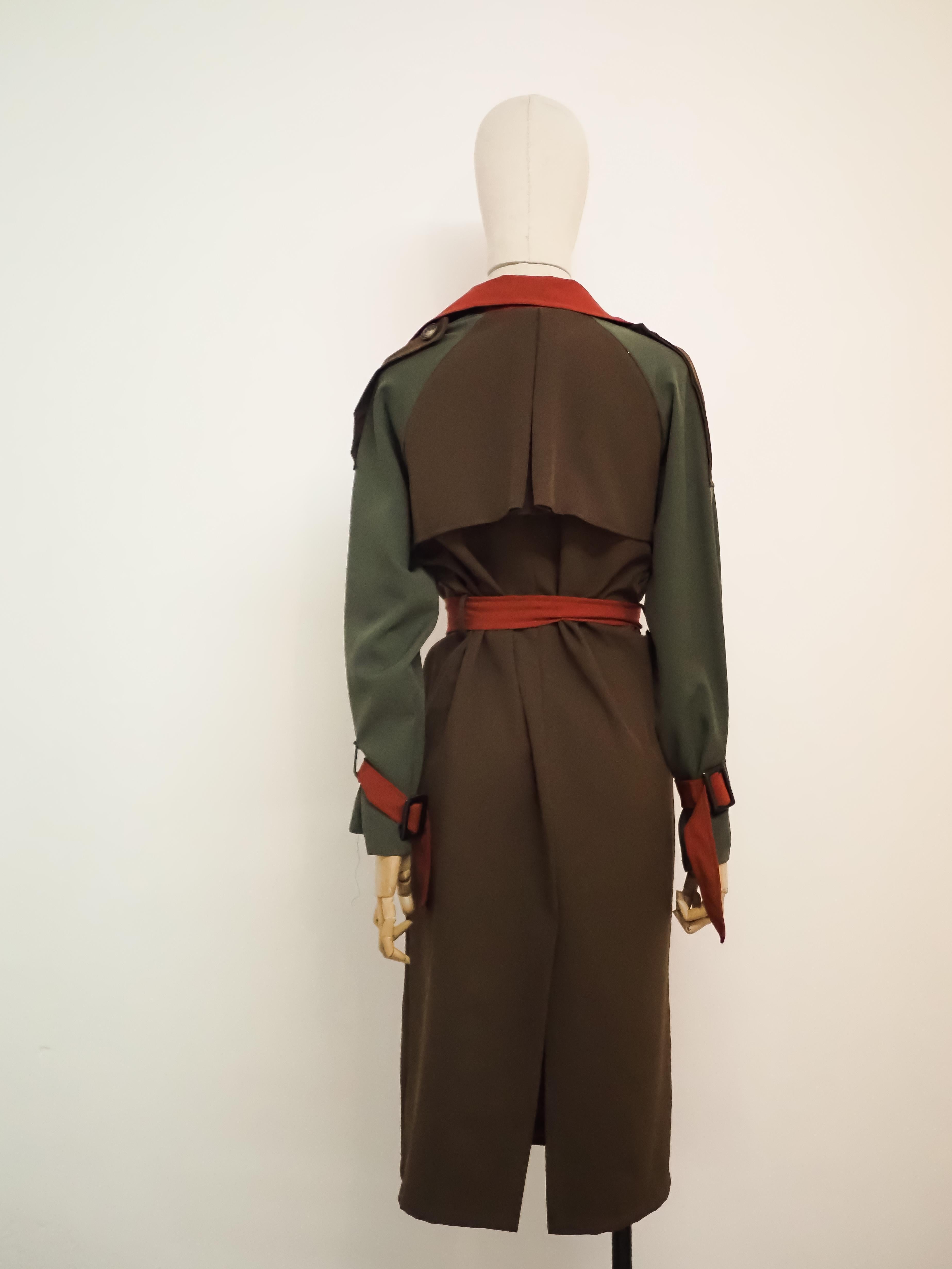 Multicoloured vintage trench-coat In Excellent Condition For Sale In Capri, IT