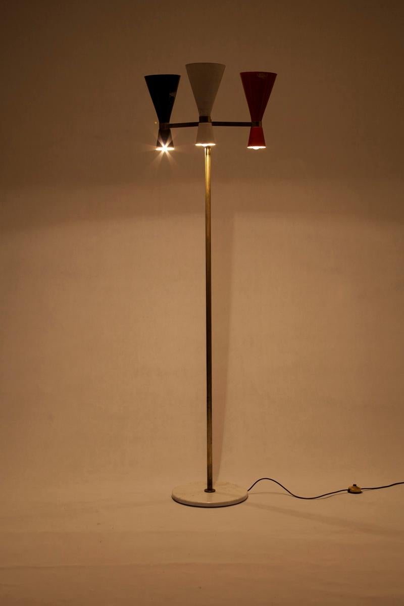 Italian Floor Lamp with Red White Black Colored Metal Shades, Marble Base, 1950s In Fair Condition For Sale In Wolfurt, AT