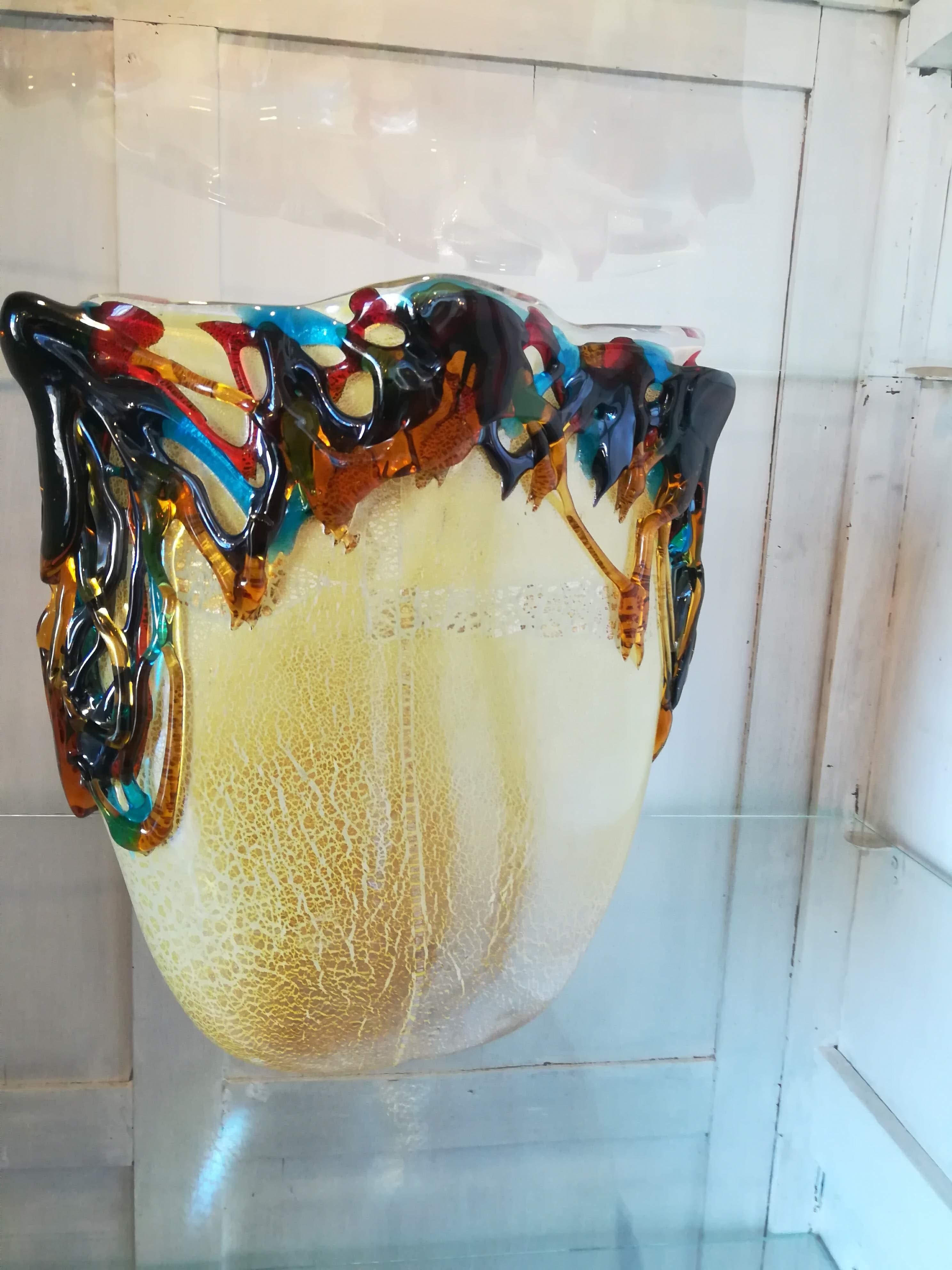 Multicolored Italian Blown Glass Mask In Excellent Condition For Sale In BORGO VENETO, IT