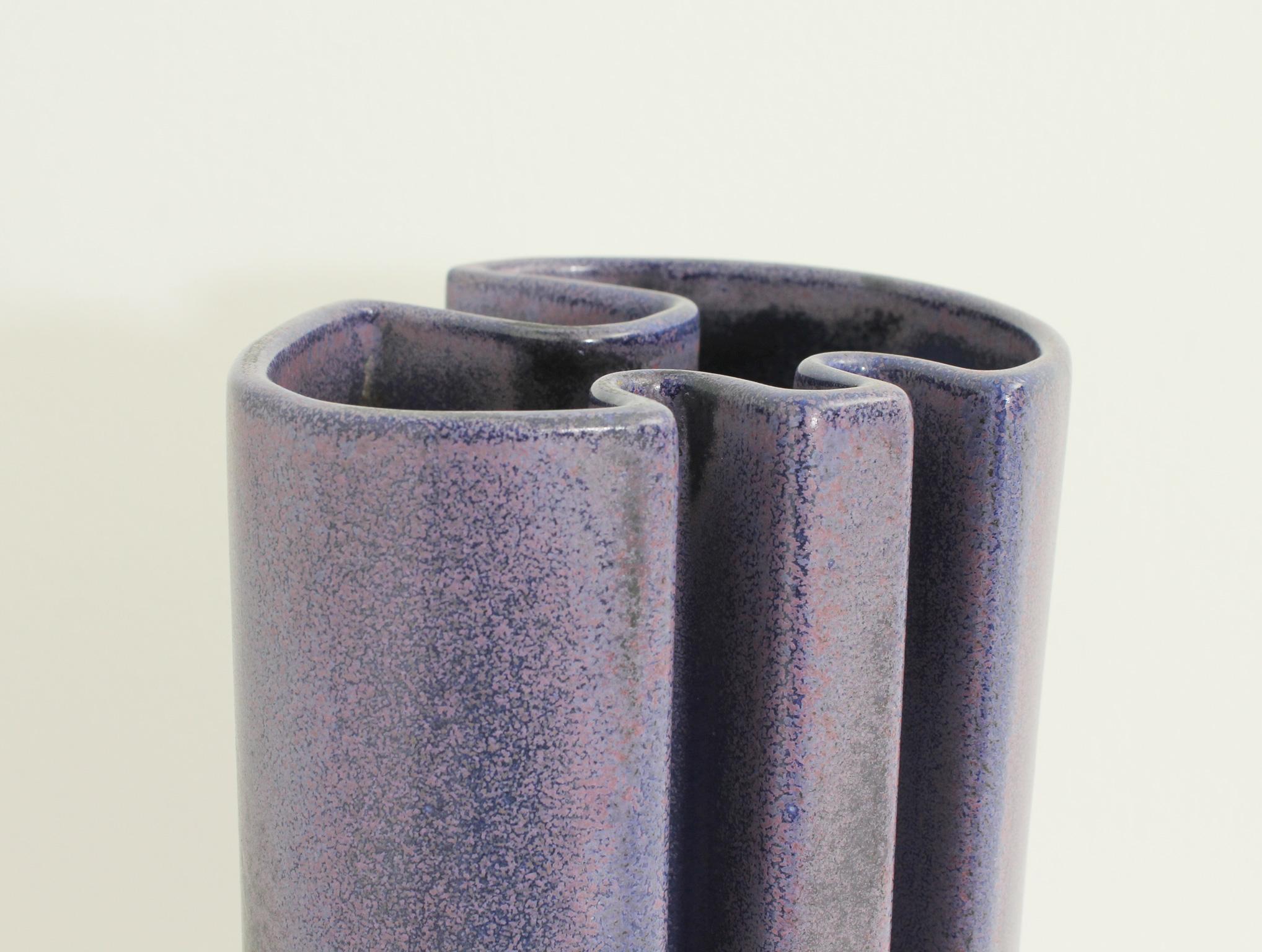 Vase en céramique à multiples facettes d'Angelo Mangiarotti pour Brambilla en vente 1