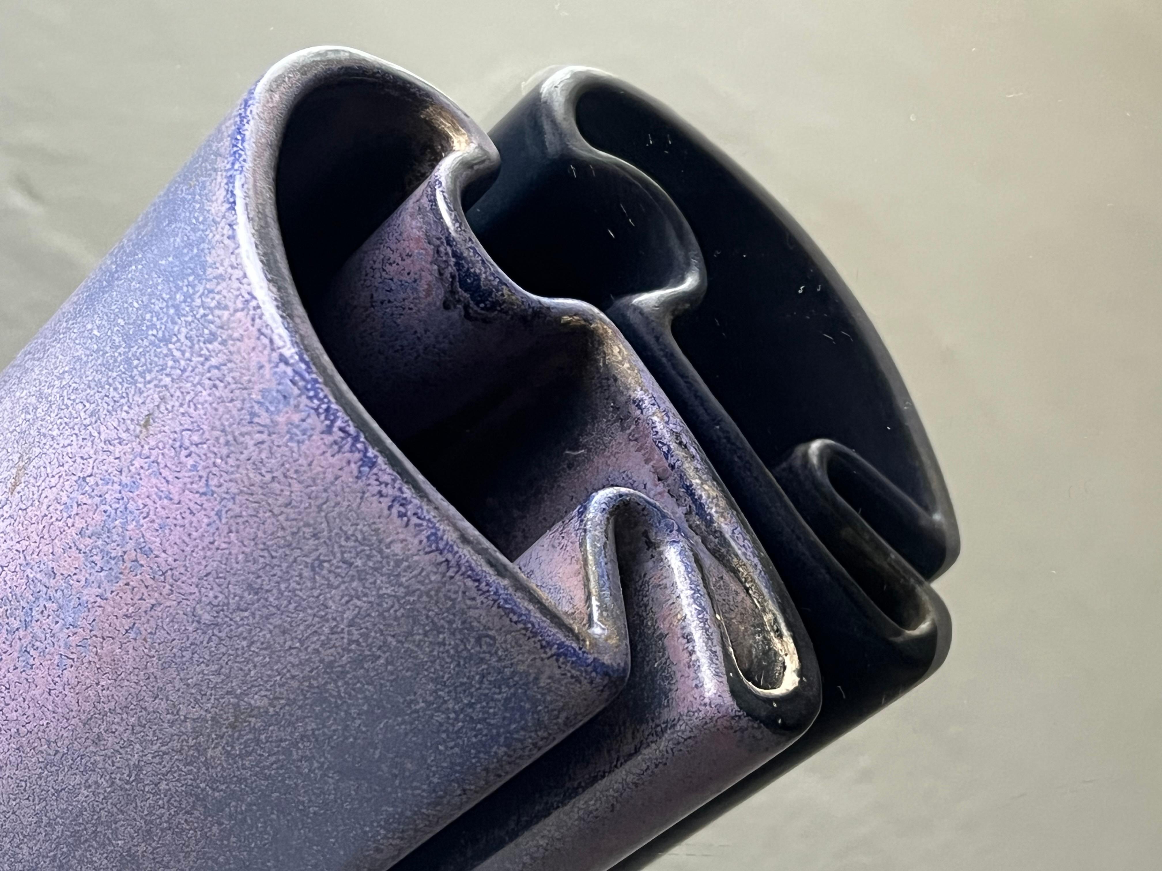 Multifaced vase designed in 1968 by Angelo Mangiarotti for Brambilla Ceramiche For Sale 8