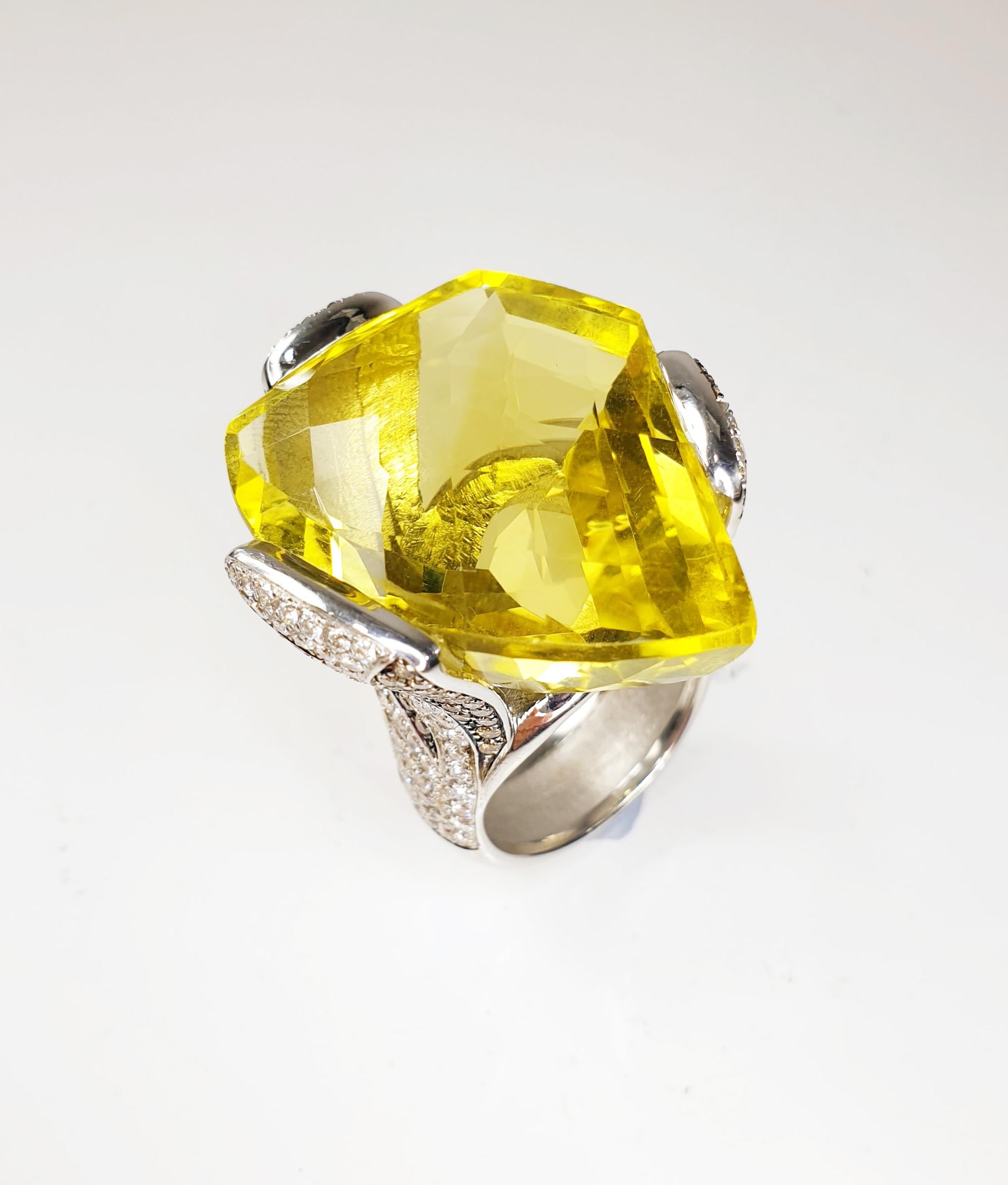 Crisscut Multifaceted 51 Carat Citrine Quartz with Diamonds and 18 Karat White Gold Ring For Sale