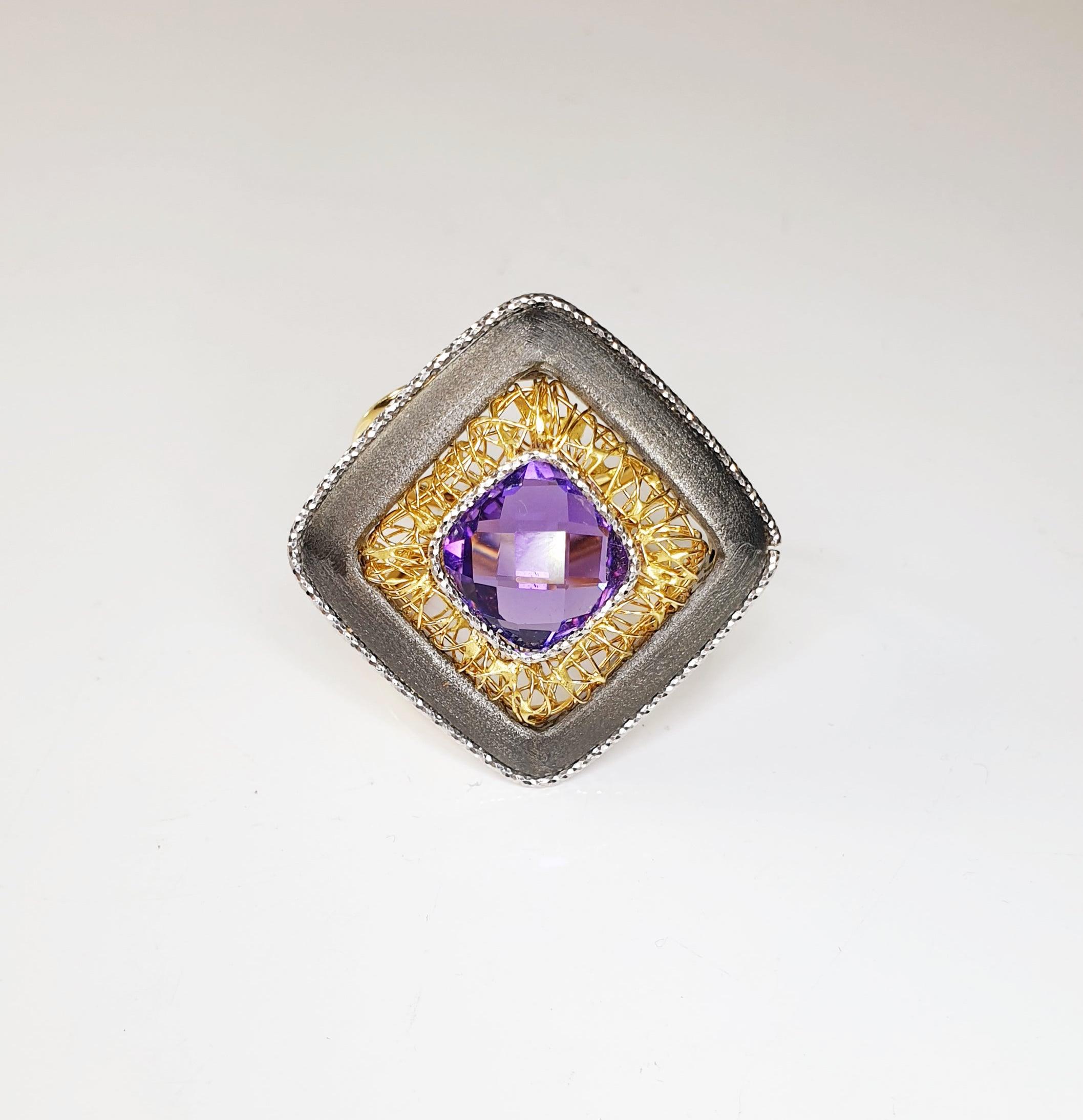 For Sale:  Multifaceted Amethyst in Titatium and 18 Karat White and Yellow Gold Ring 2