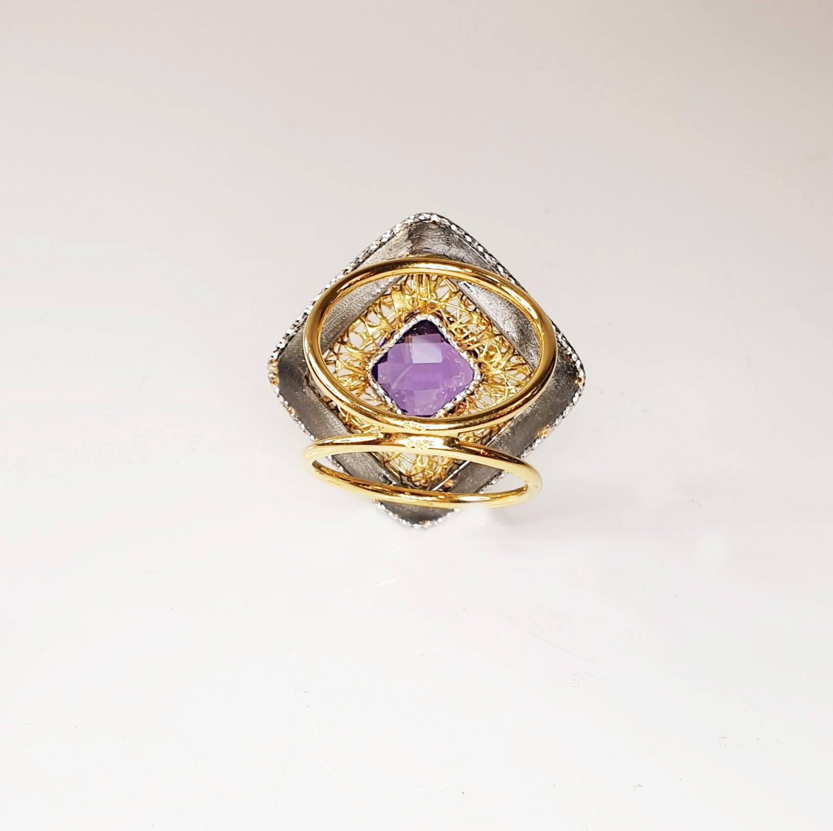 For Sale:  Multifaceted Amethyst in Titatium and 18 Karat White and Yellow Gold Ring 5