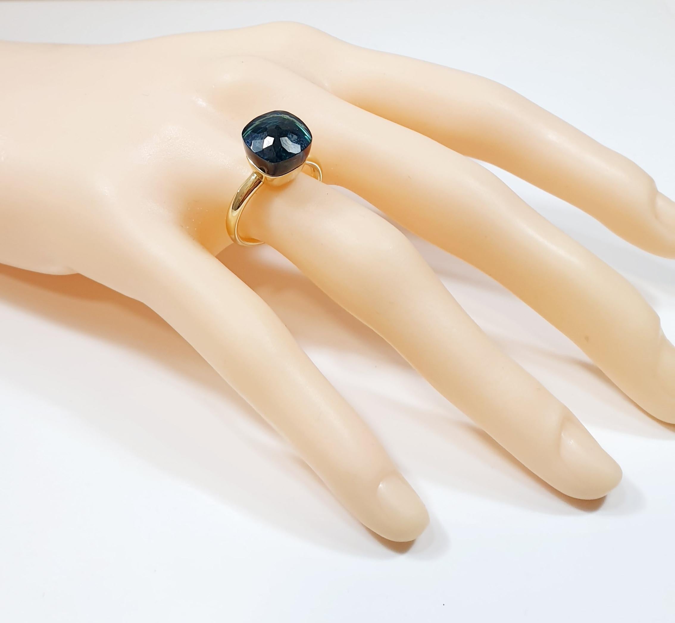 Multifaceted Blue London Topaz 18k Yellow Gold Ring In New Condition For Sale In Bilbao, ES