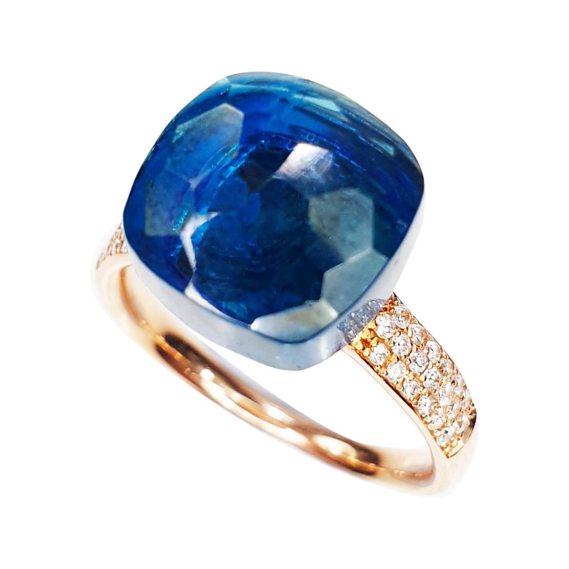Multifaceted Medium Blue london topaz in 18k Rose Gold and Pavé of Diamonds Ring