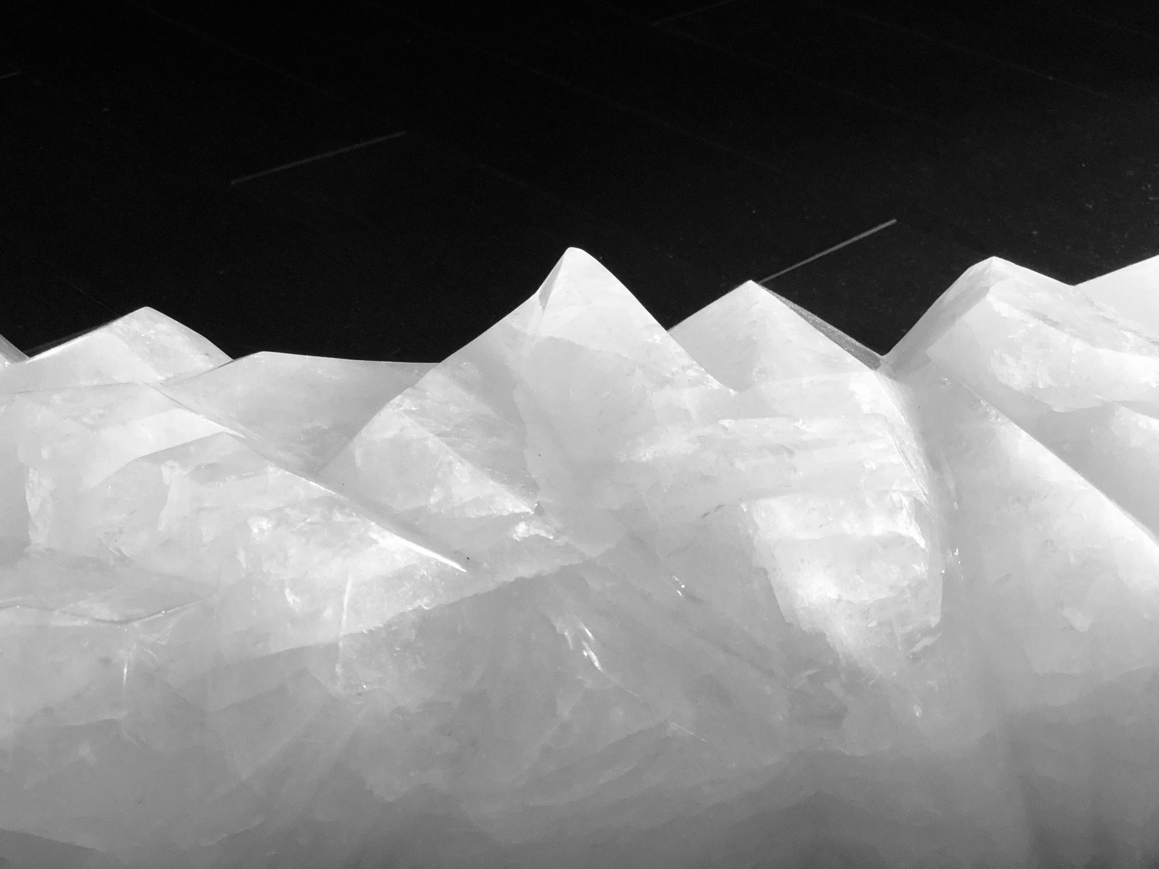 Mehr facettenreiche Bergkristall-Wandleuchter von Phoenix im Angebot 2