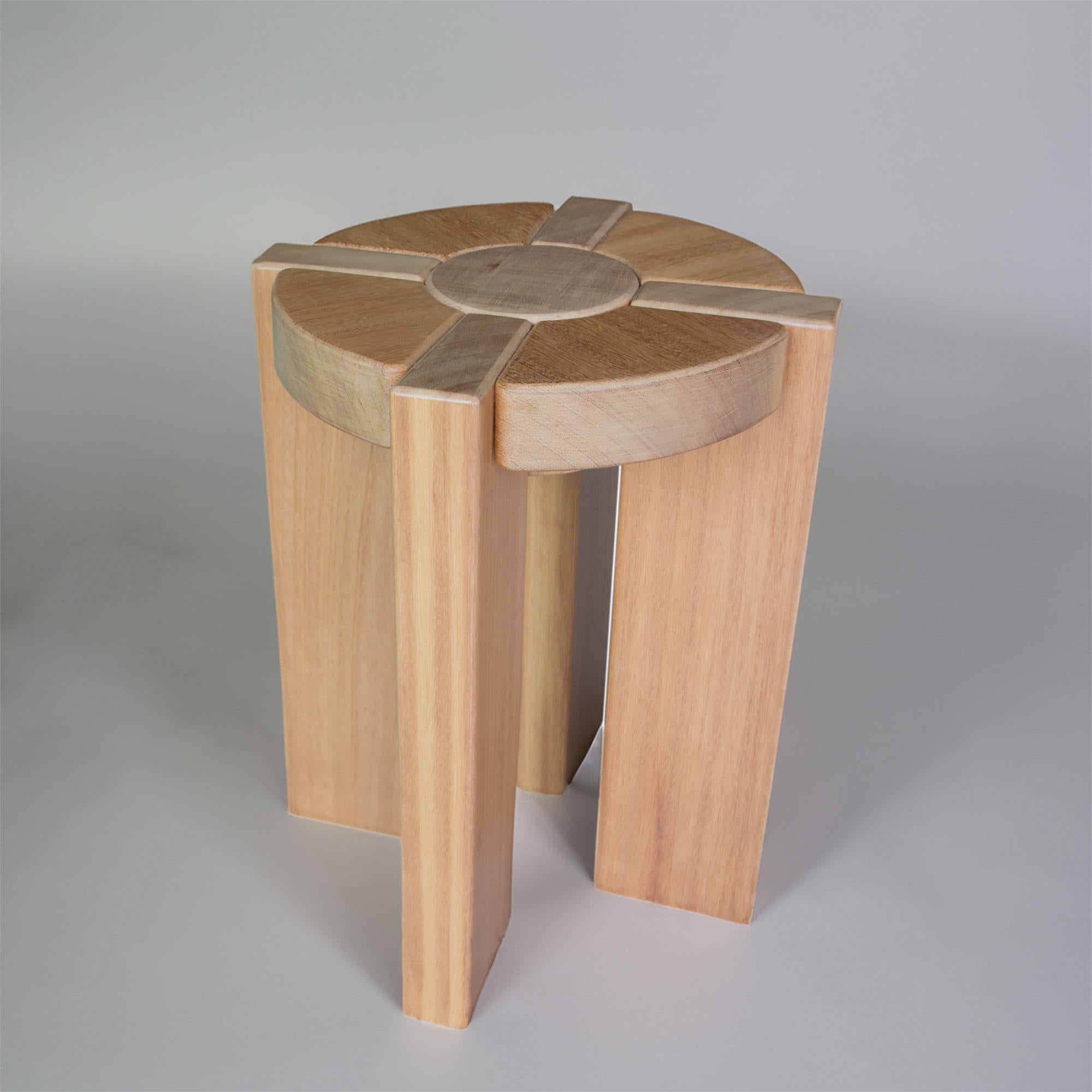 Multiflora is a multifunctional piece of furniture inspired by elements of symbolic communication, where symbols act as containers of ideas. This piece is an exploration that seeks to materialize these symbols into functional objects.

Crafted from