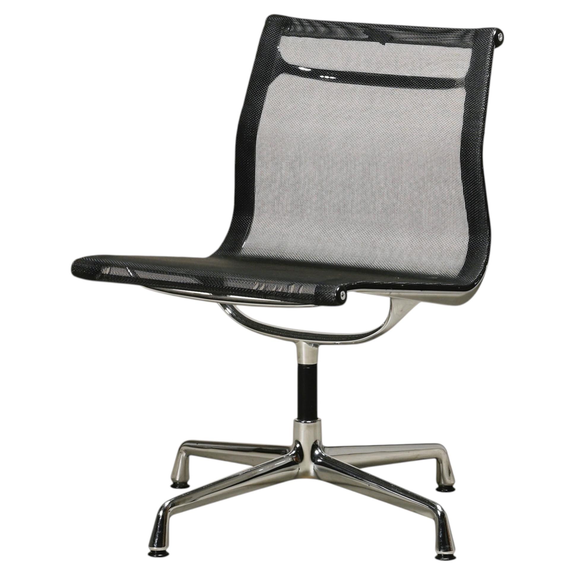 Multiple Eames Aluminum Group EA106 Dining Chairs in Black Netweave Mesh, Vitra
