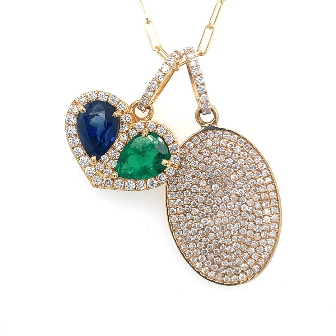 Multiple gold diamonds pendant necklace In New Condition For Sale In New York, NY