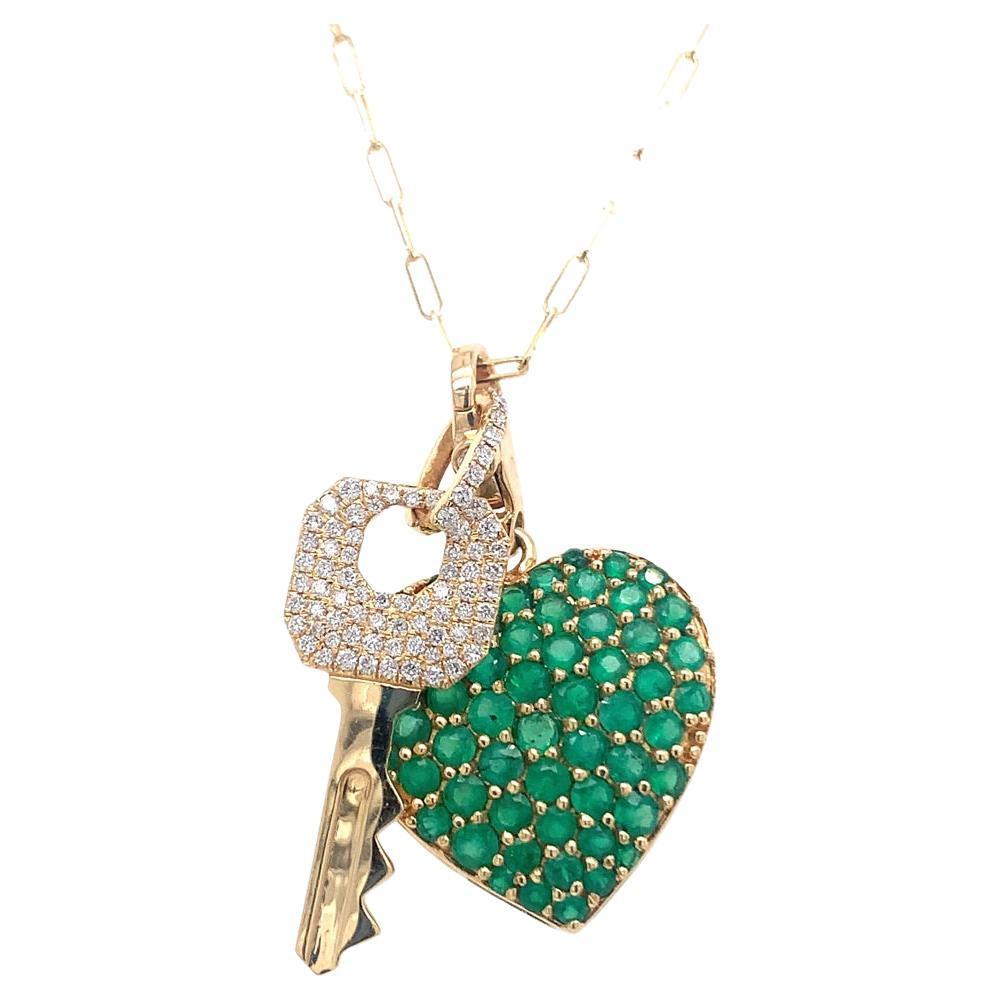 Multiple gold diamonds pendant necklace