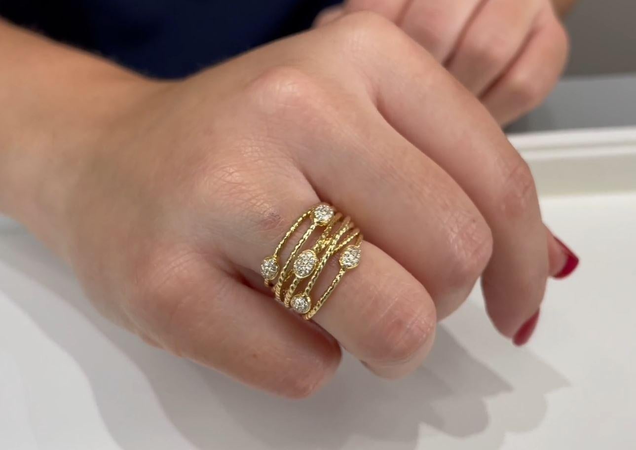 Multirow Rope Woven Ring in 18K Yellow Gold and 0.28 Carat Round Diamonds For Sale 1