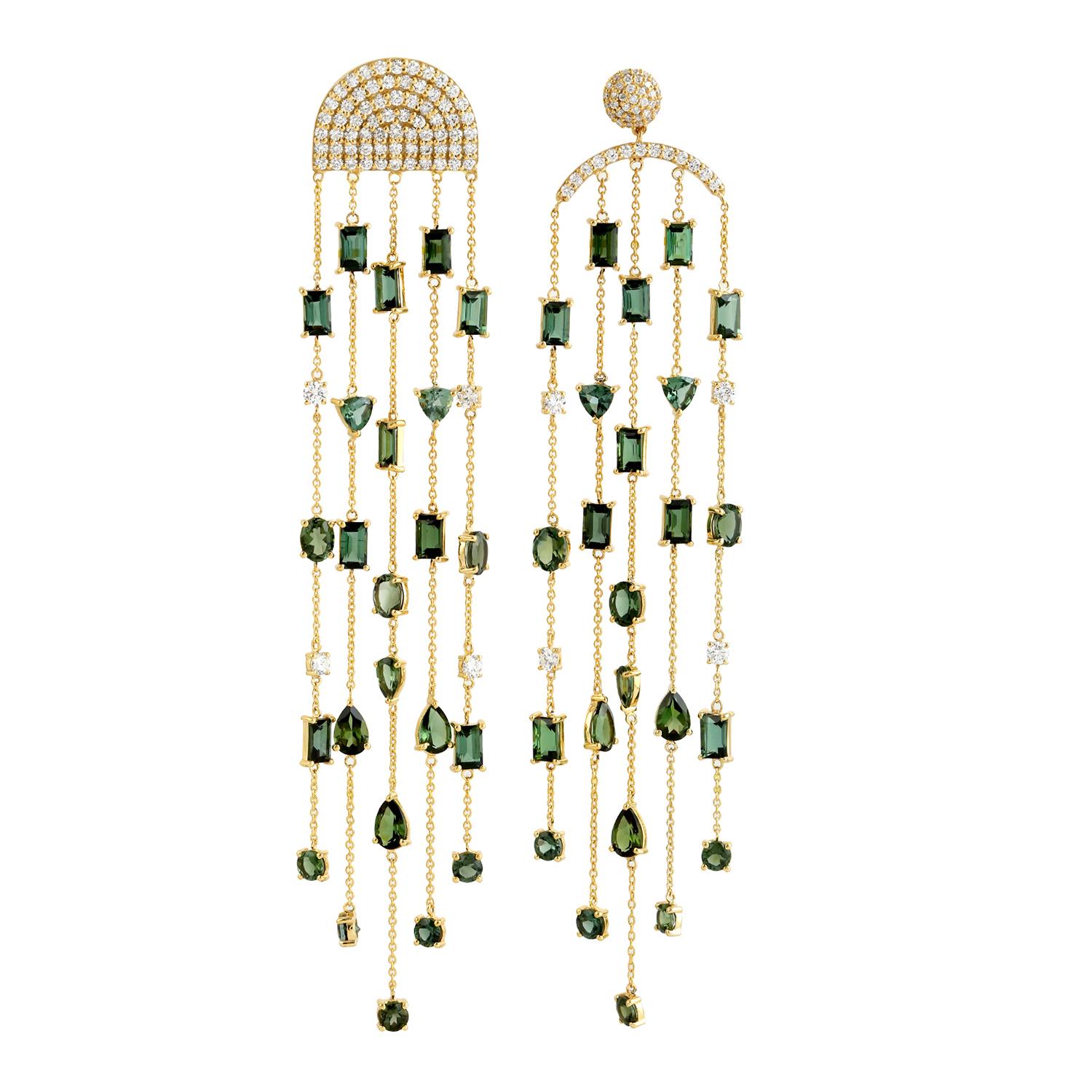 Multishaped Mint Green Tourmaline Waterfall Earrings With Diamonds In 18k Gold In New Condition For Sale In New York, NY