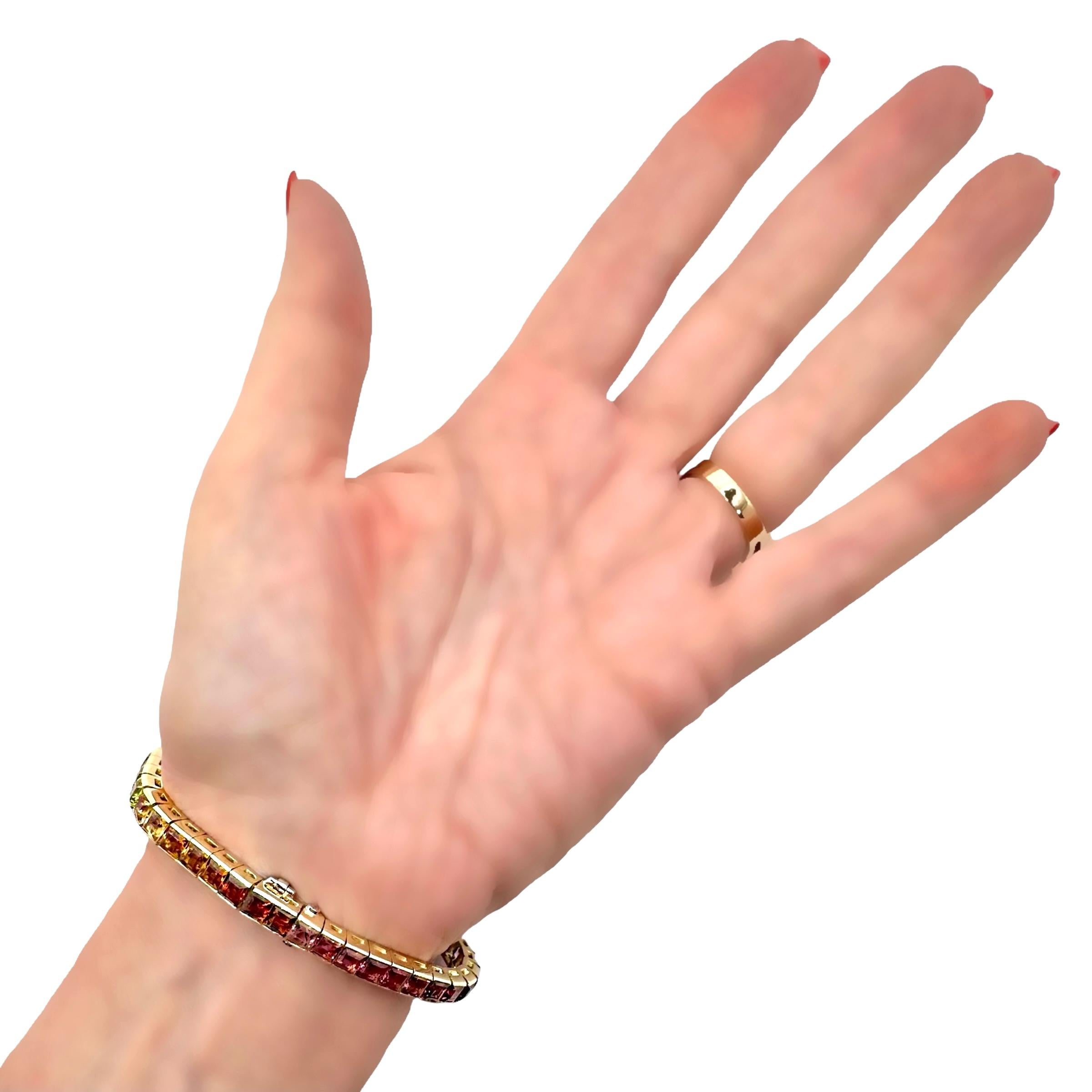 Bracelet multi-pierres de couleur arc-en-ciel en or jaune 18 carats en vente 8