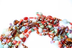 Collier multibrins antique en or 18 carats, jade, corail et ambre
