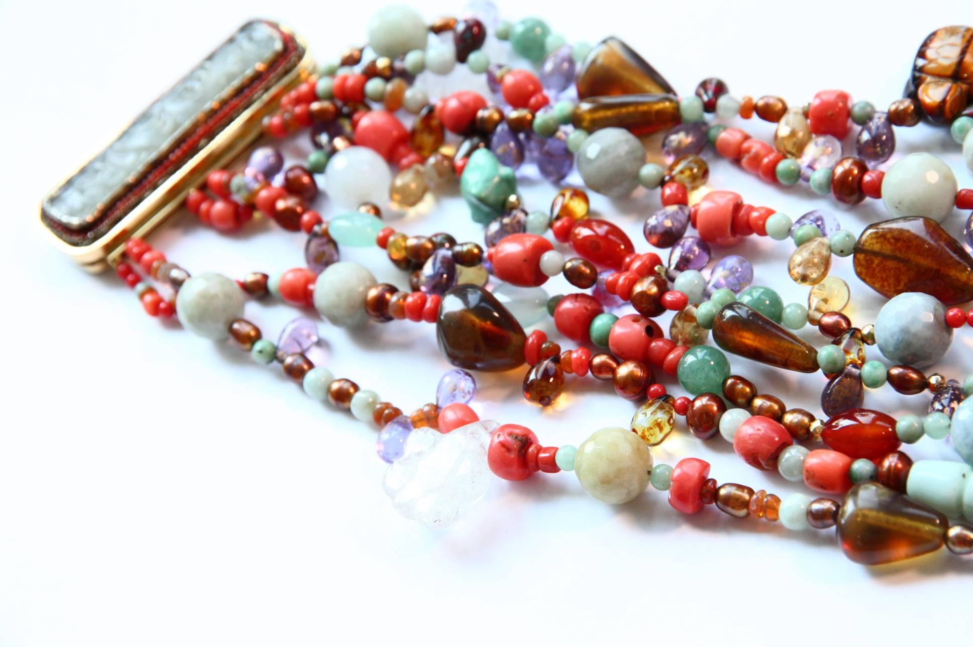 Multistrand Necklace Antique Jade Coral Amber 18 Karat Gold For Sale 3