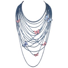 Collana a più fili in argento fatta a mano con farfalla decorata con nano-mosaico