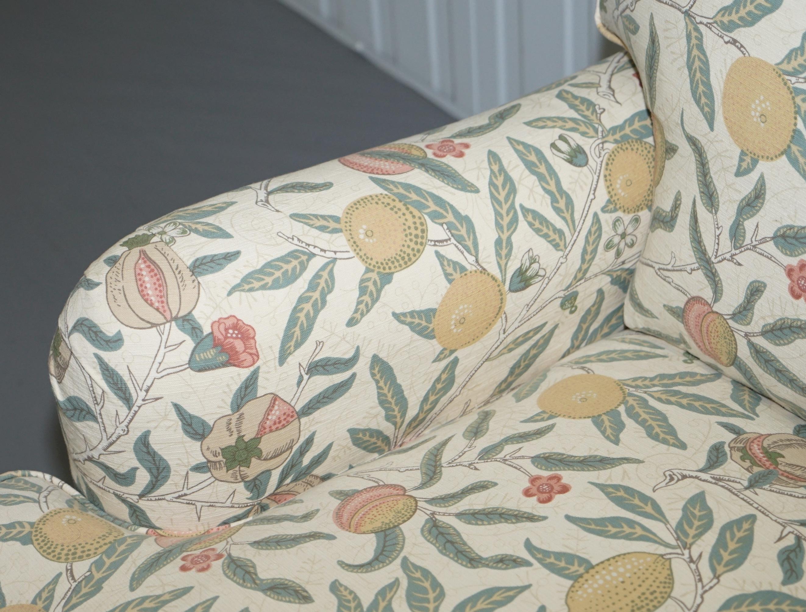 20th Century Multiyork Howard Sofa and Pair of Armchairs Suite Floral Upholstery