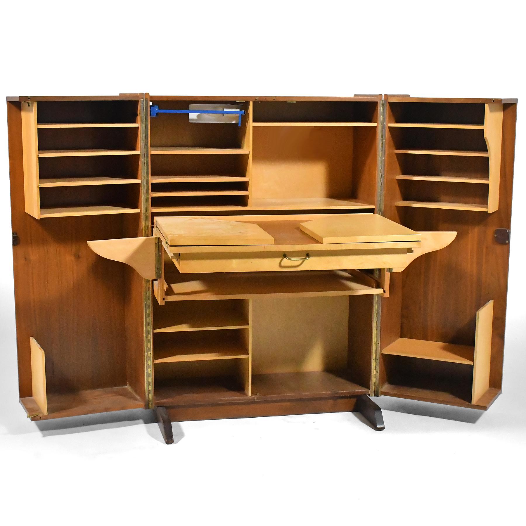 Mummenthaler and Meier Magic Box Desk In Good Condition In Highland, IN