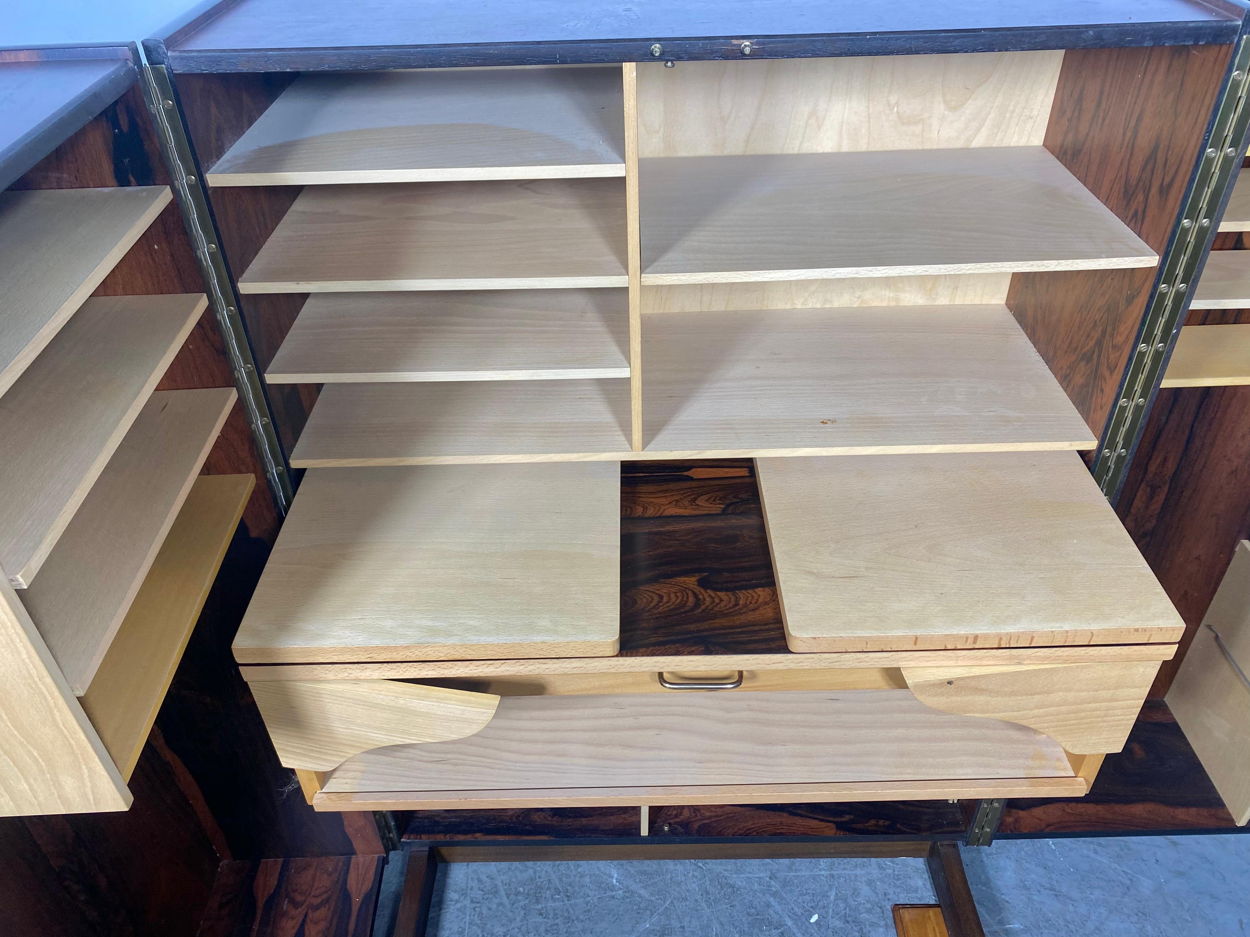 Mummenthaler & Meier „Magic Box“ klappbarer Schreibtischschrank, leuchtende ROSEWOOD 2