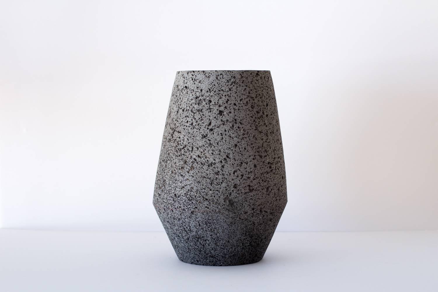 Pre-Columbian 'Muna' Handmade Vase in Volcanic Rock, Contemporary Style For Sale