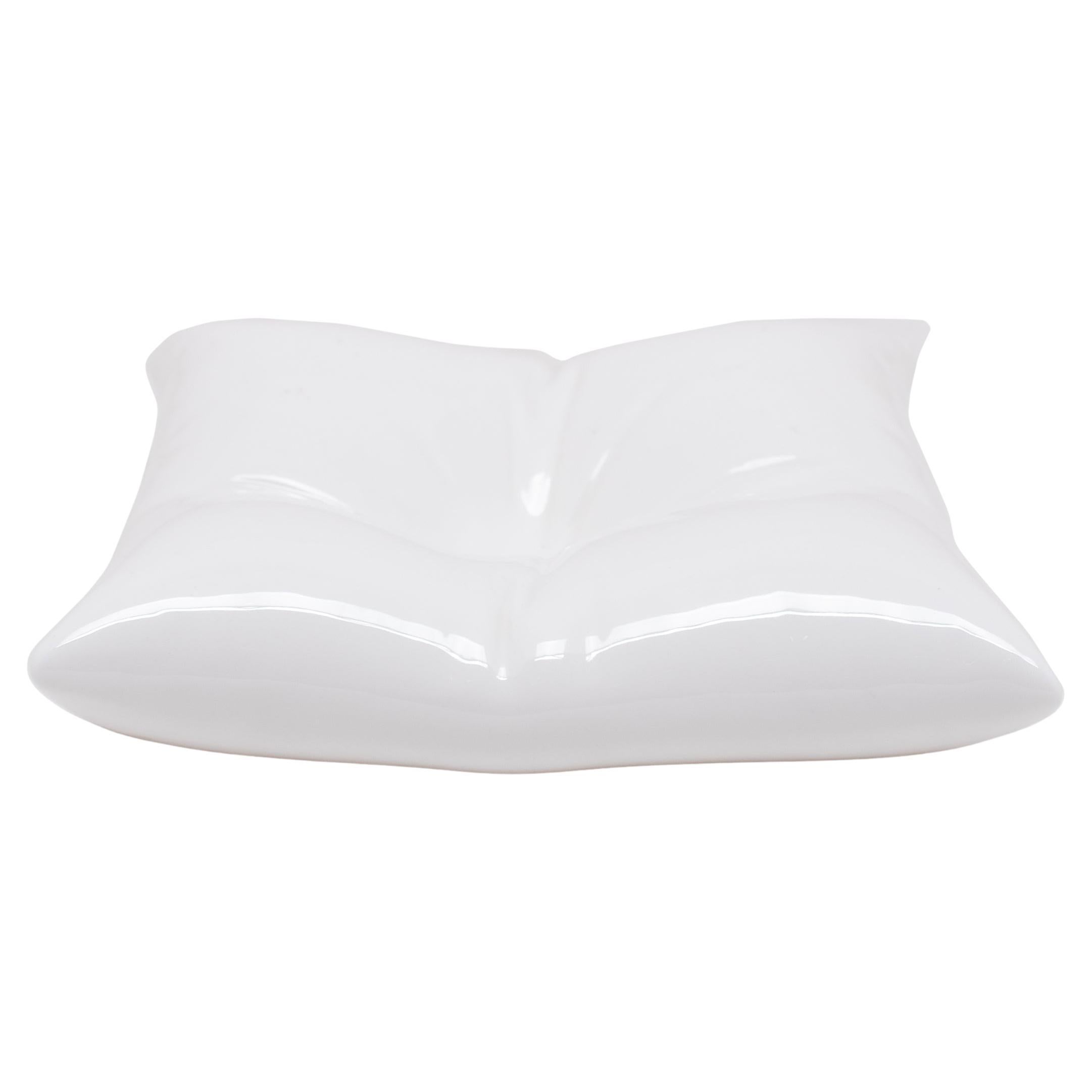 rn 41381 pillow
