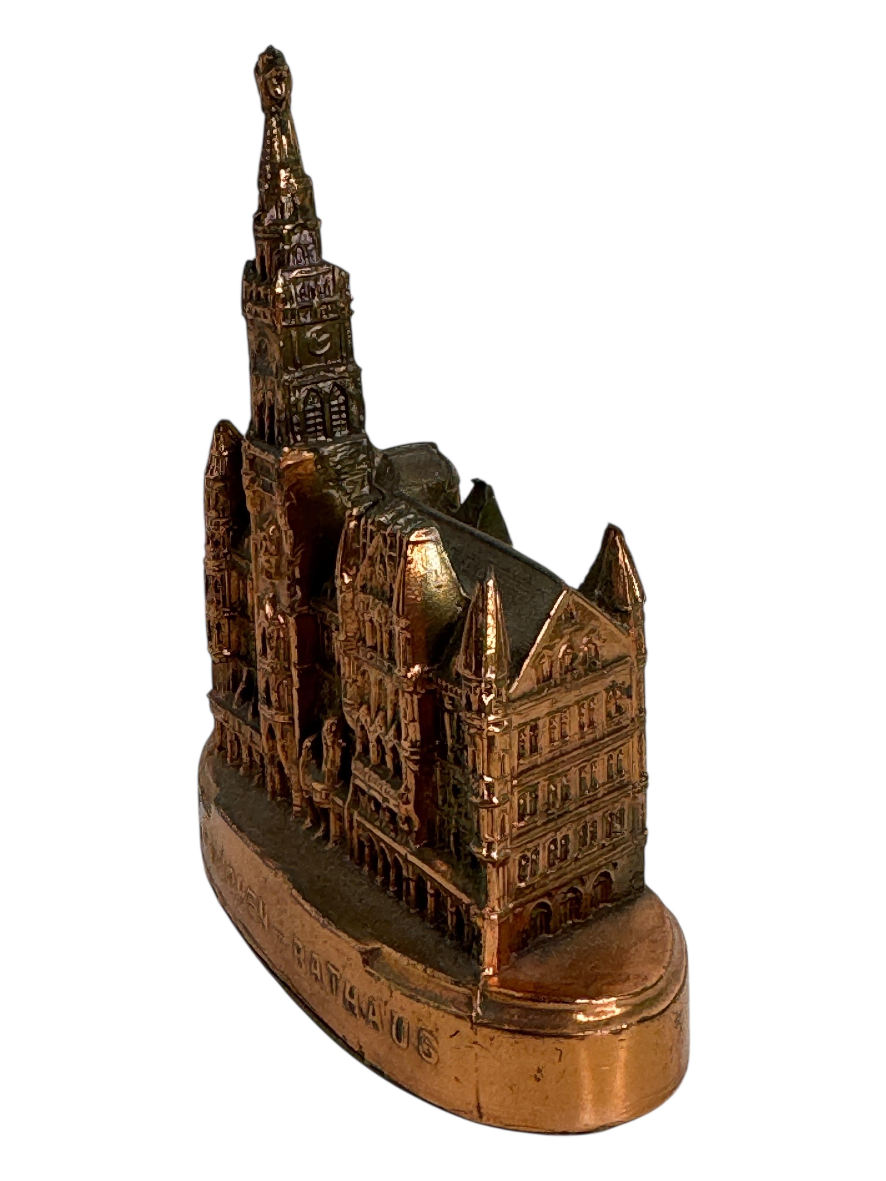 Allemand Munich City Hall Souvenir Building Architectural Collectible Germany 1920s en vente