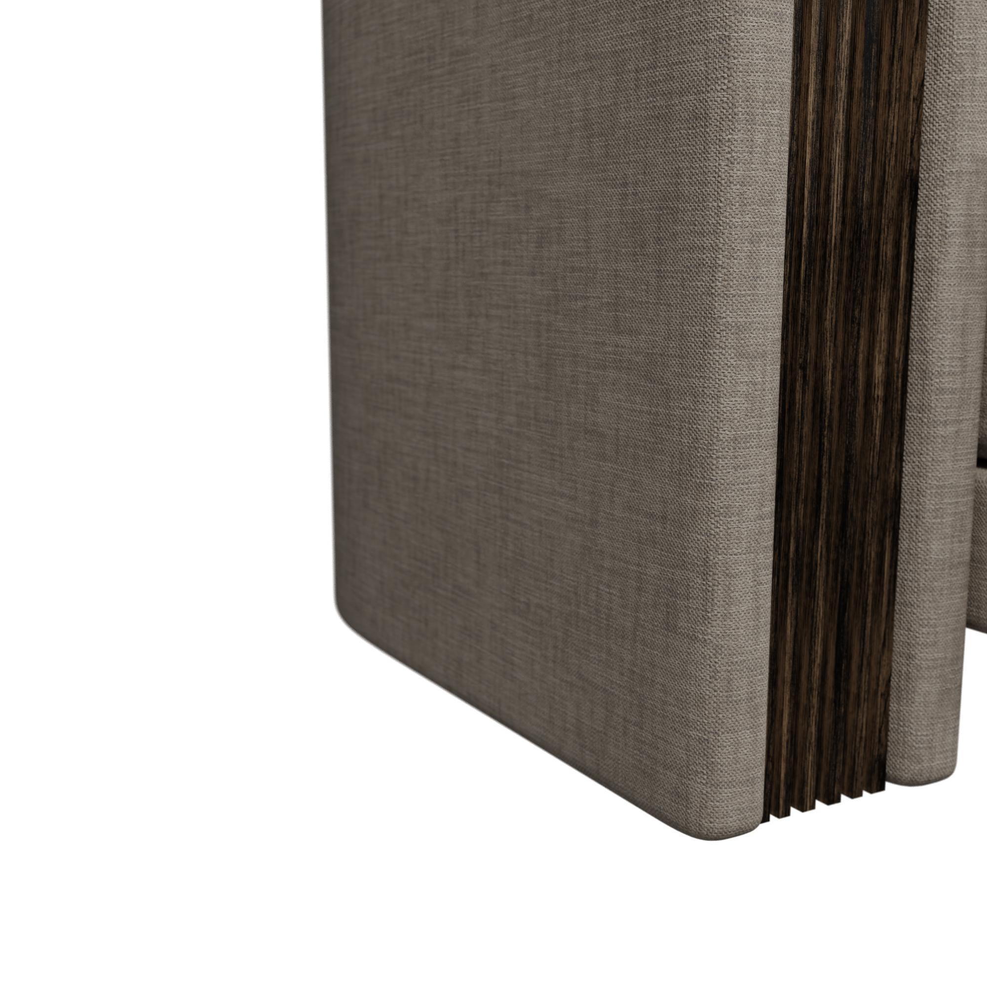 Portugais Fauteuil Munu en tissu Blend Beige fabriqué à la main par Murmurio en vente