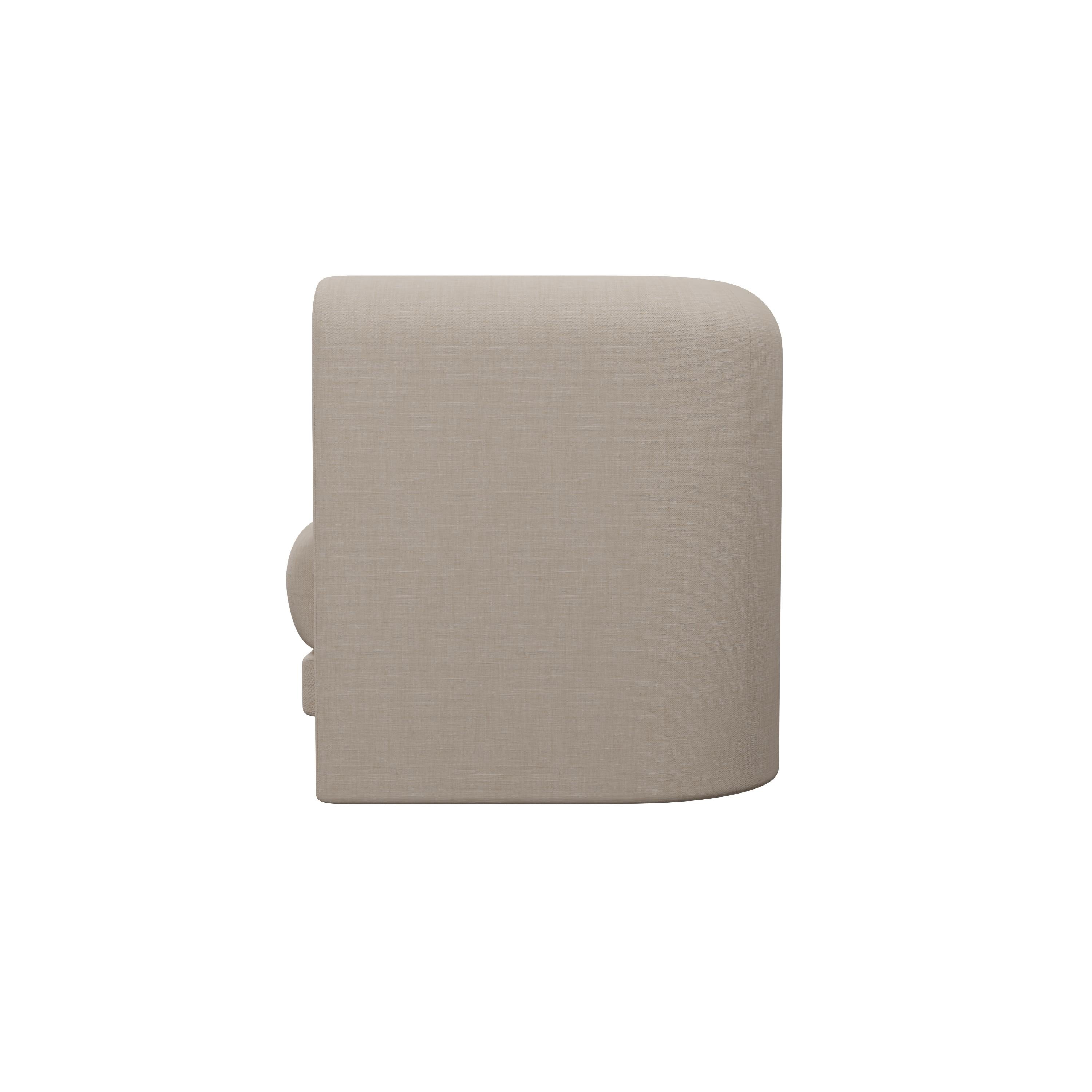 Fauteuil Munu en tissu Blend Clean fabriqué à la main par Murmurio Neuf - En vente à Lordelo, PT