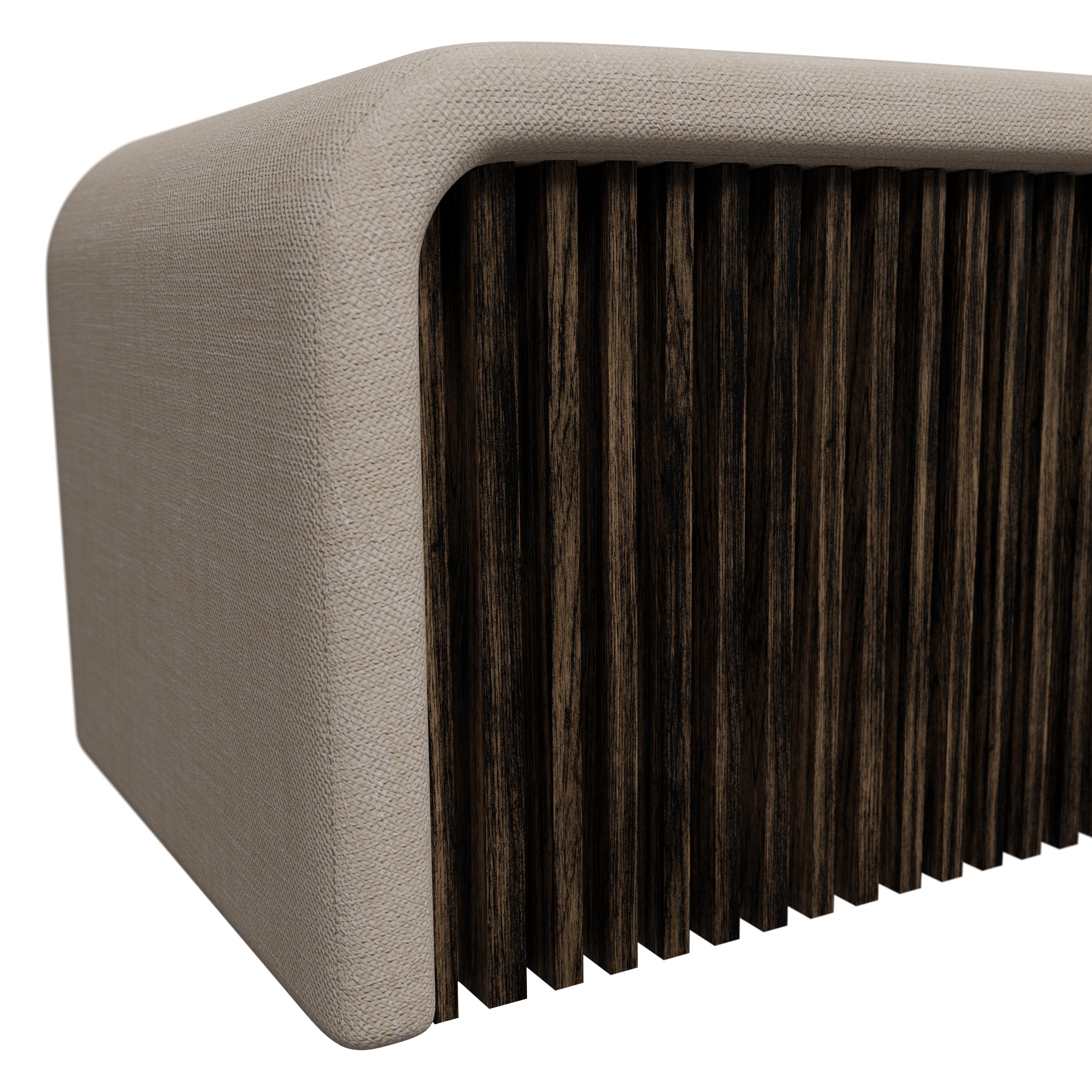 Portugais Munu Pouf 1.4 en tissu Blend Clean fait à la main par Murmurio en vente